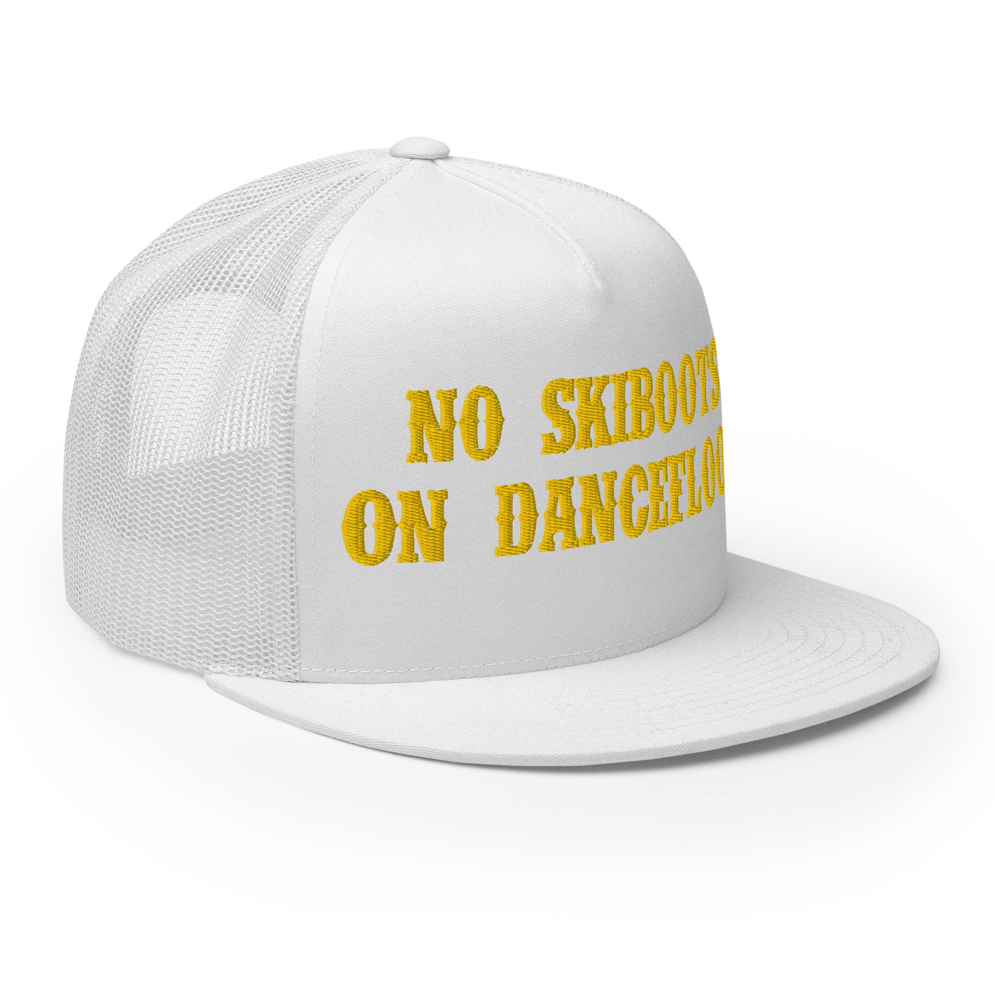 Casquette Trucker à visière plate No Skiboots on Dancefloor Gold grand motif brodé