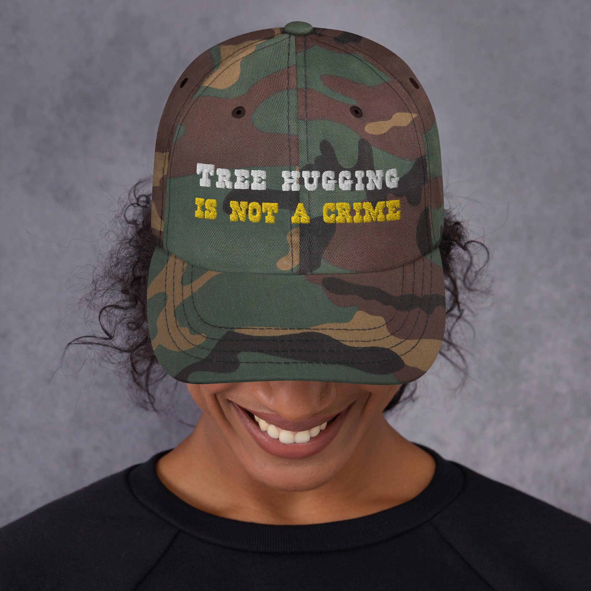 Camo Dad hat Tree Hugging is not a crime White/Gold