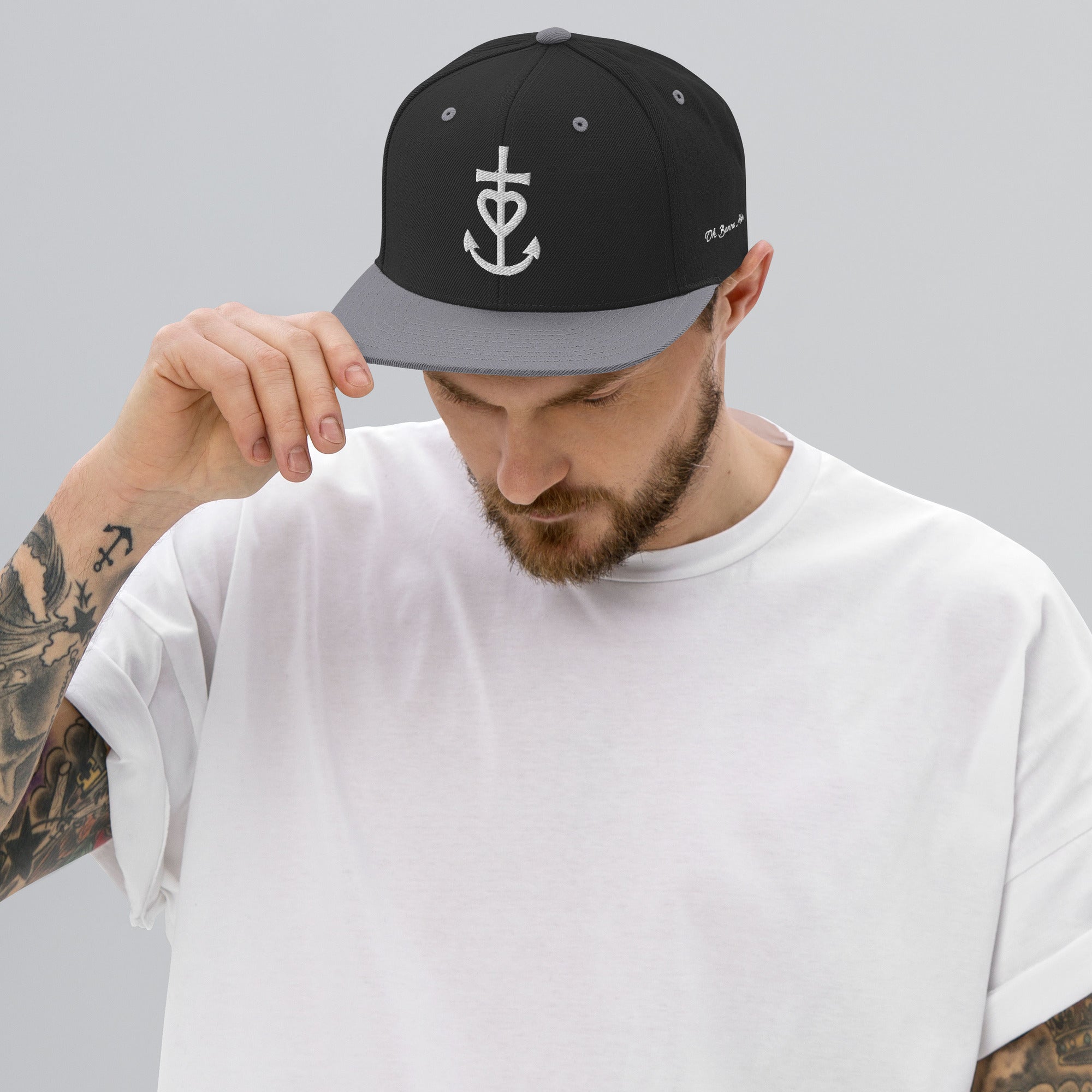 Casquette Snapback Wool Blend bicolore Croix de Camargue Oh Bonne Mer brodé blanc sur 3 côtés