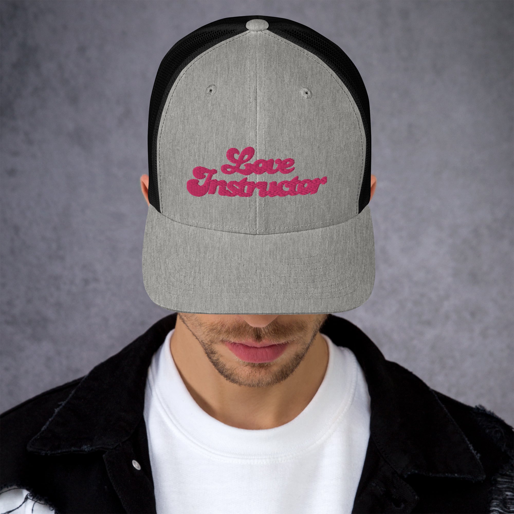Casquette trucker rétro bicolore Love instructor