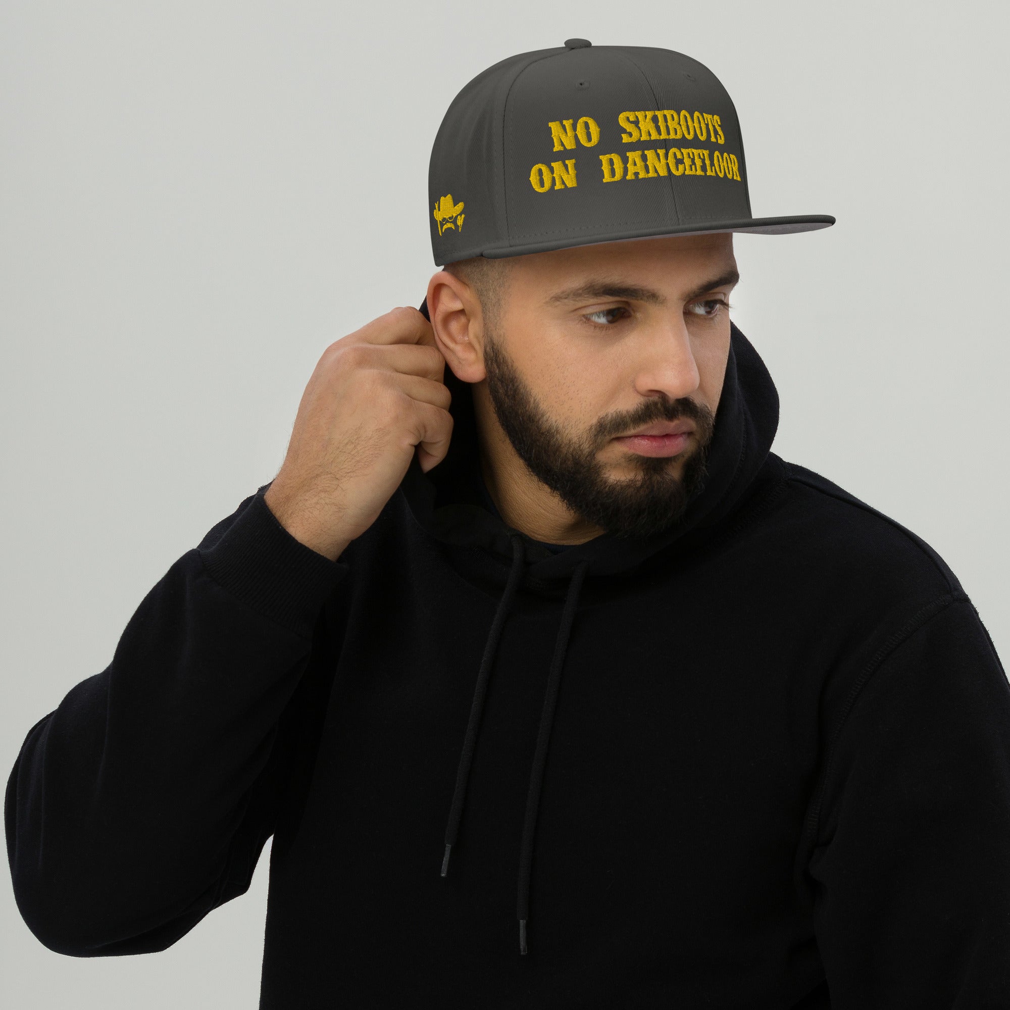 Casquette Snapback Otto Cap No Skiboots on Dancefloor Gold brodé sur 3 côtés