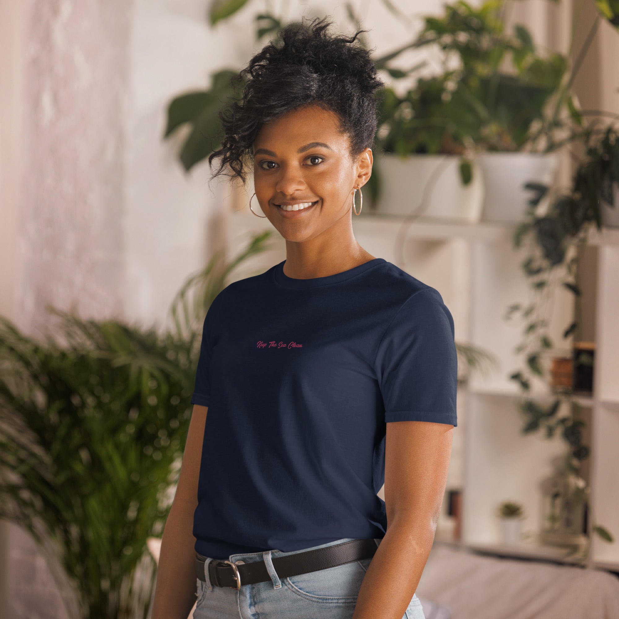 T-shirt softstyle en coton Keep The Sea Clean Flamingo brodé