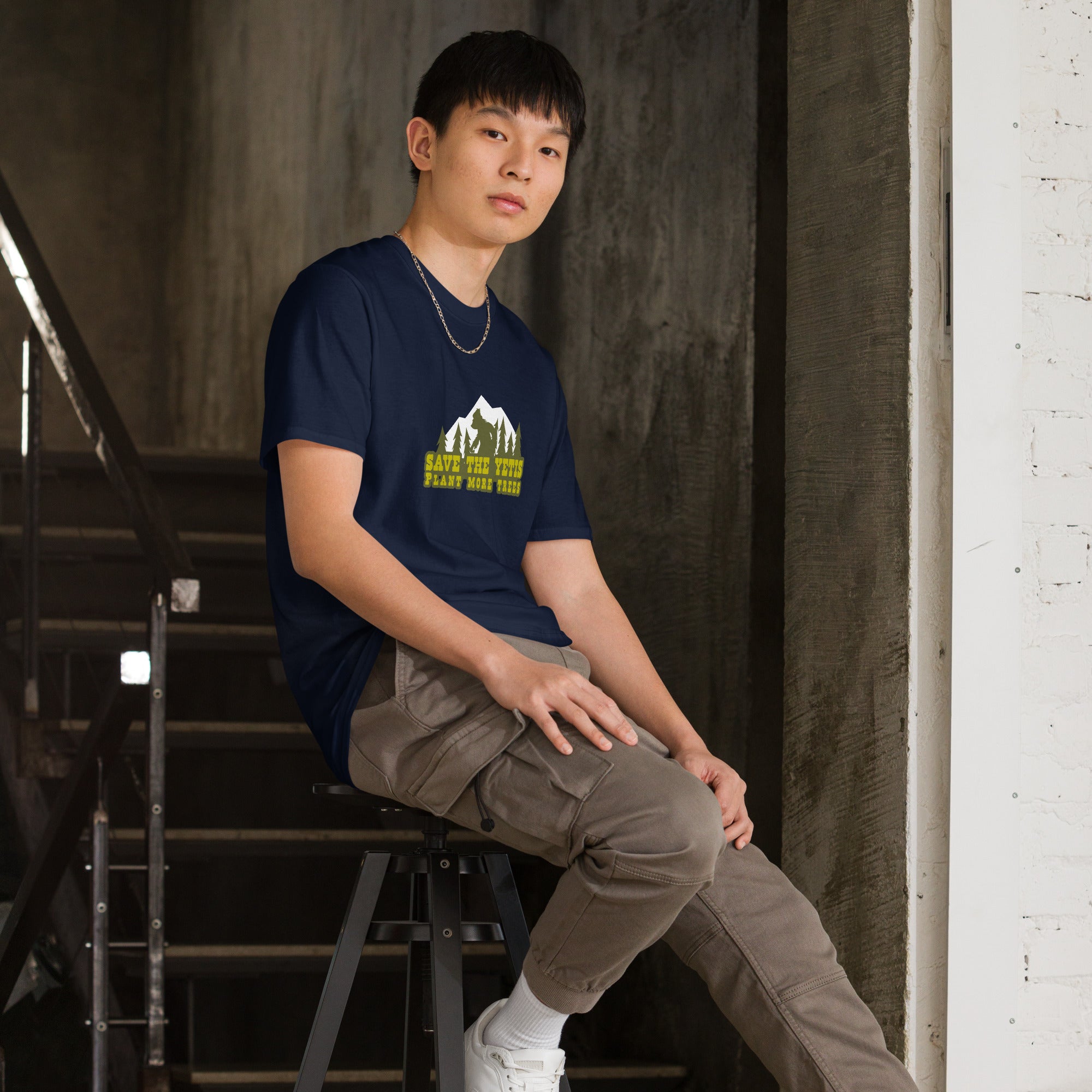 T-shirt softstyle en coton Save the Yetis Plant more Trees (face & dos)