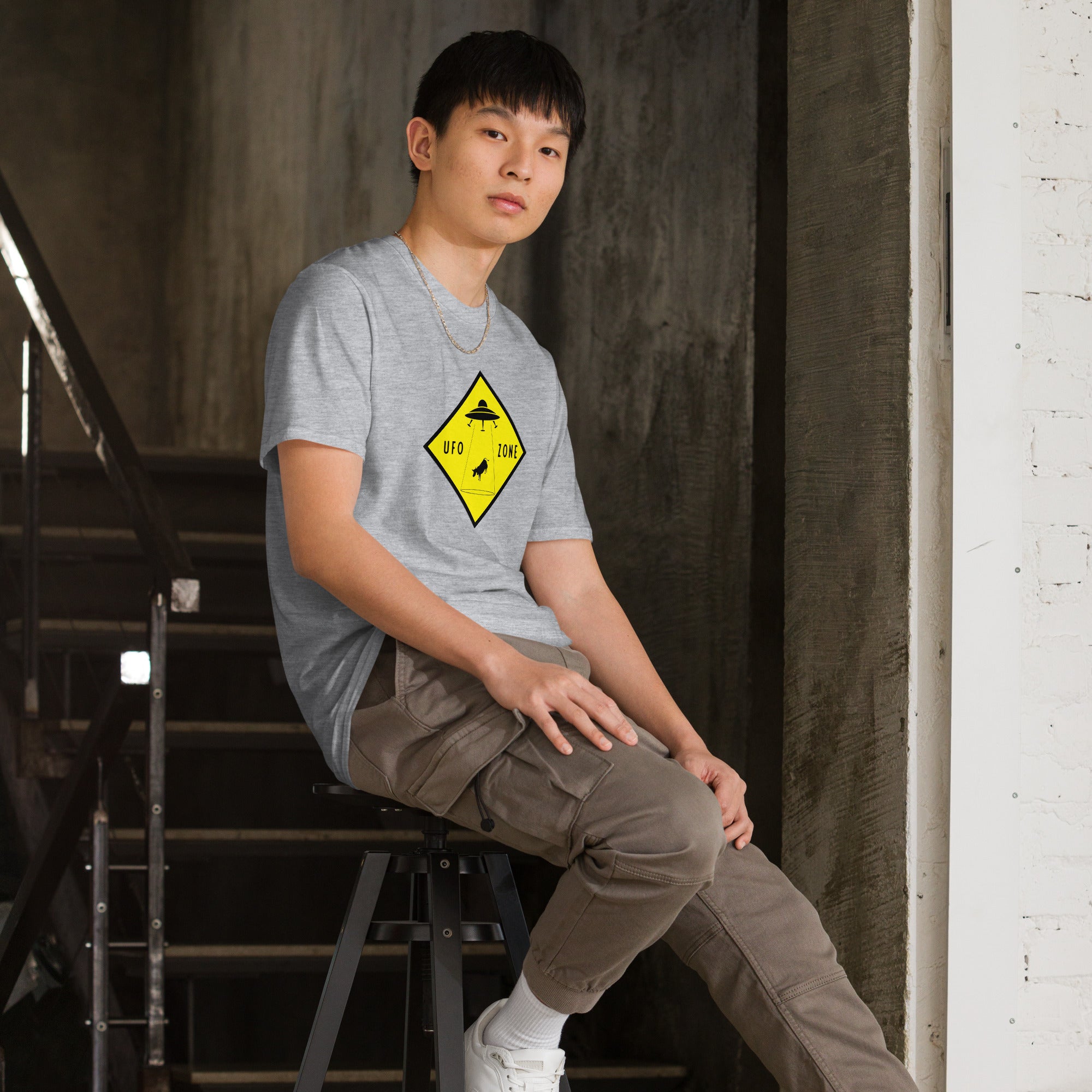 T-shirt softstyle en coton UFO Zone