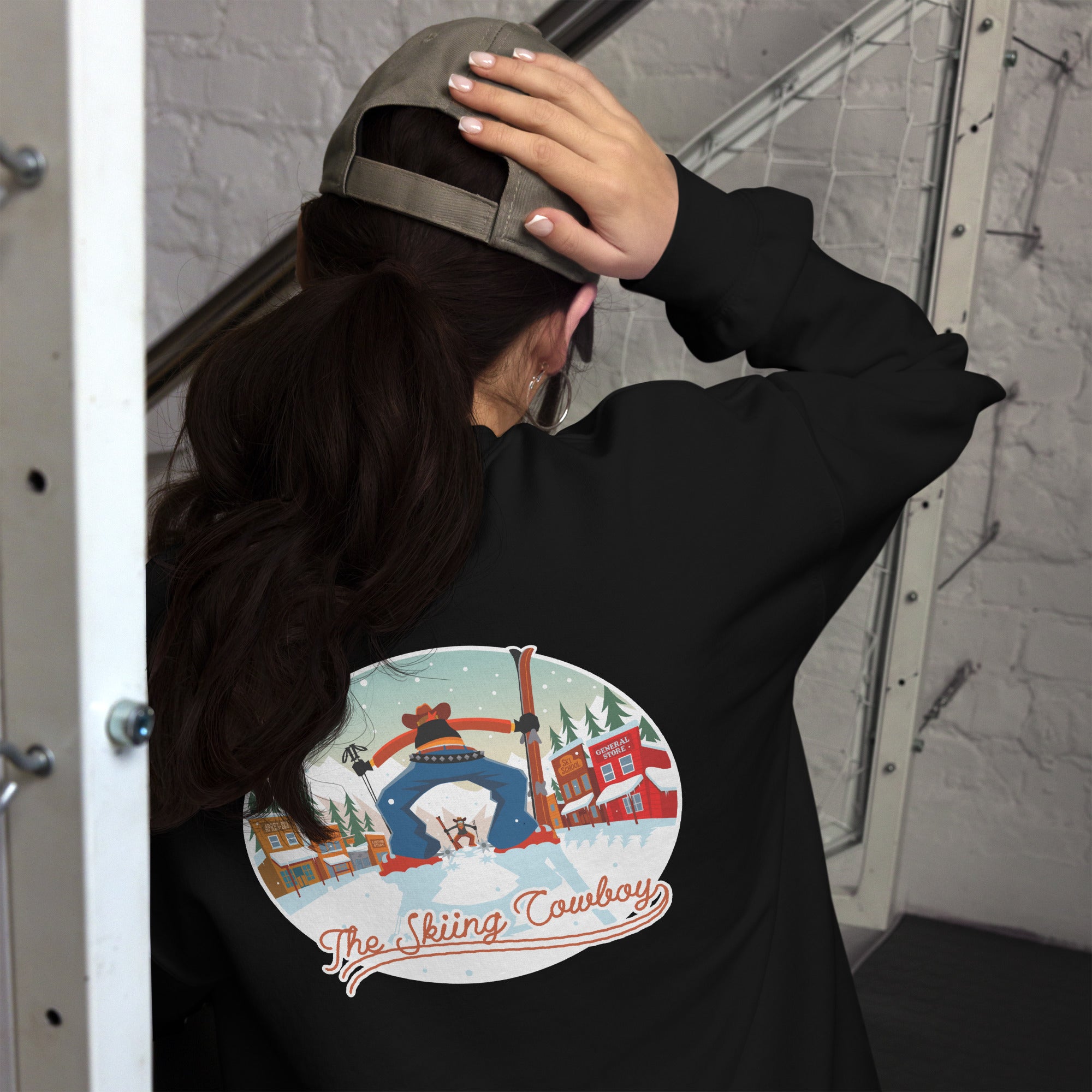 Sweat Unisexe à Col Rond Ski Fight at OK Corral sur couleurs foncées (face & dos)