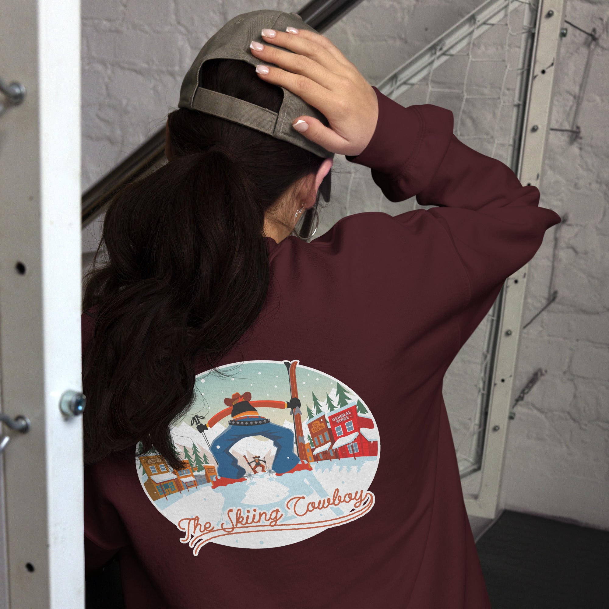 Sweat Unisexe à Col Rond Ski Fight at OK Corral sur couleurs foncées (face & dos)