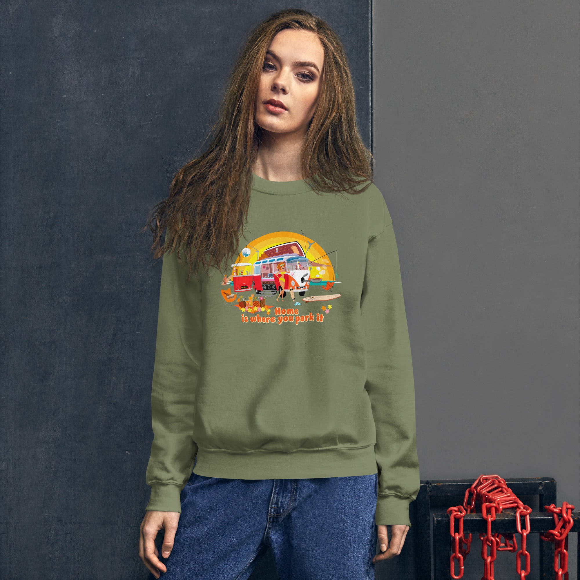 Sweat Unisexe à Col Rond Ultra Combi Home is where you park it sur couleurs foncées