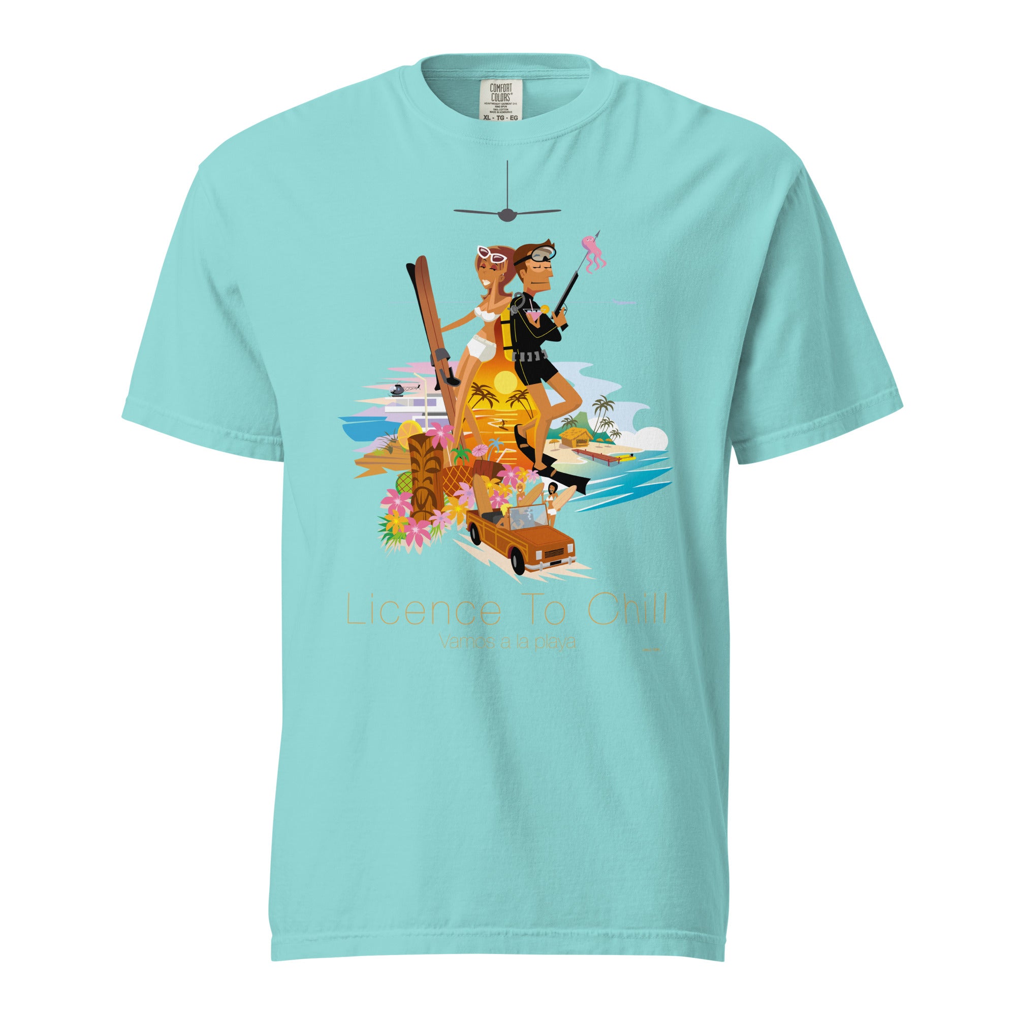 T-shirt teinté lourd unisexe License to Chill Vamos a la Playa sur couleurs claires