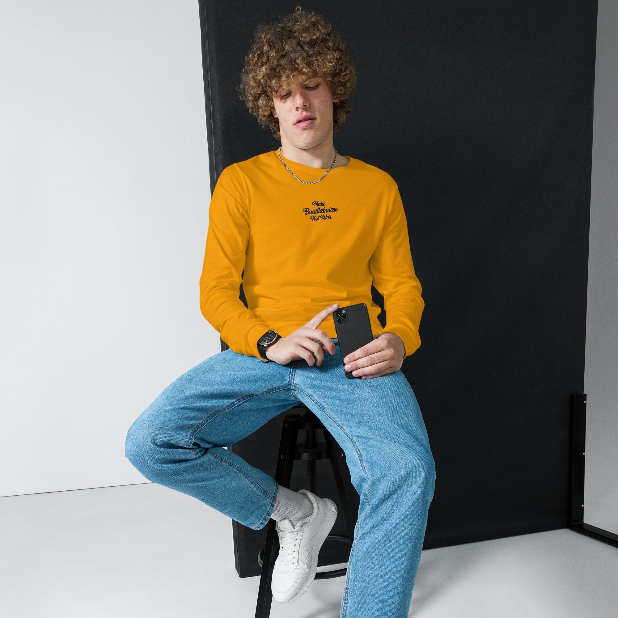 T-shirt unisexe à manches longues Make Bouillabaisse Not War brodé navy