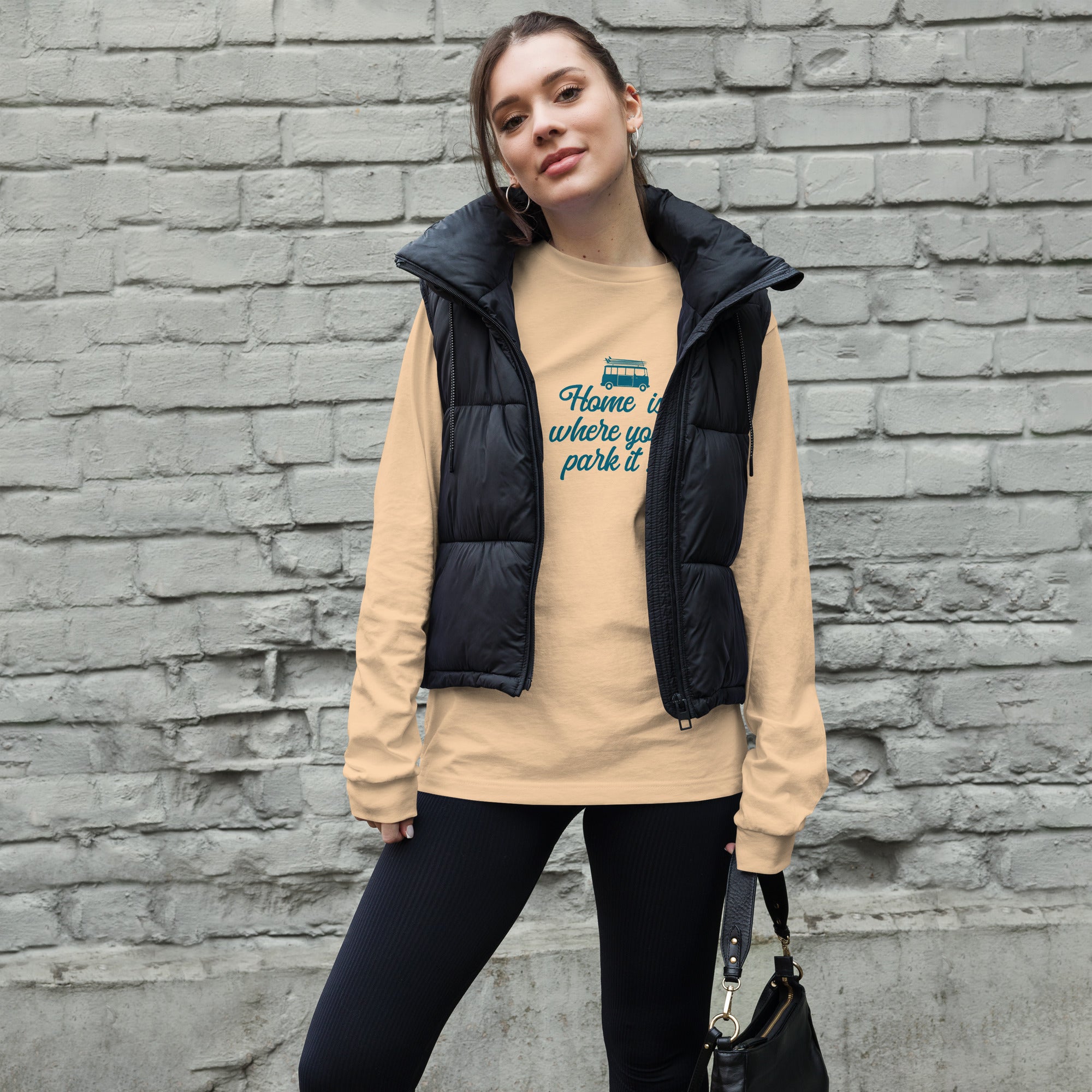 T-shirt unisexe à manches longues Blue Surf Combi Home is where you park it