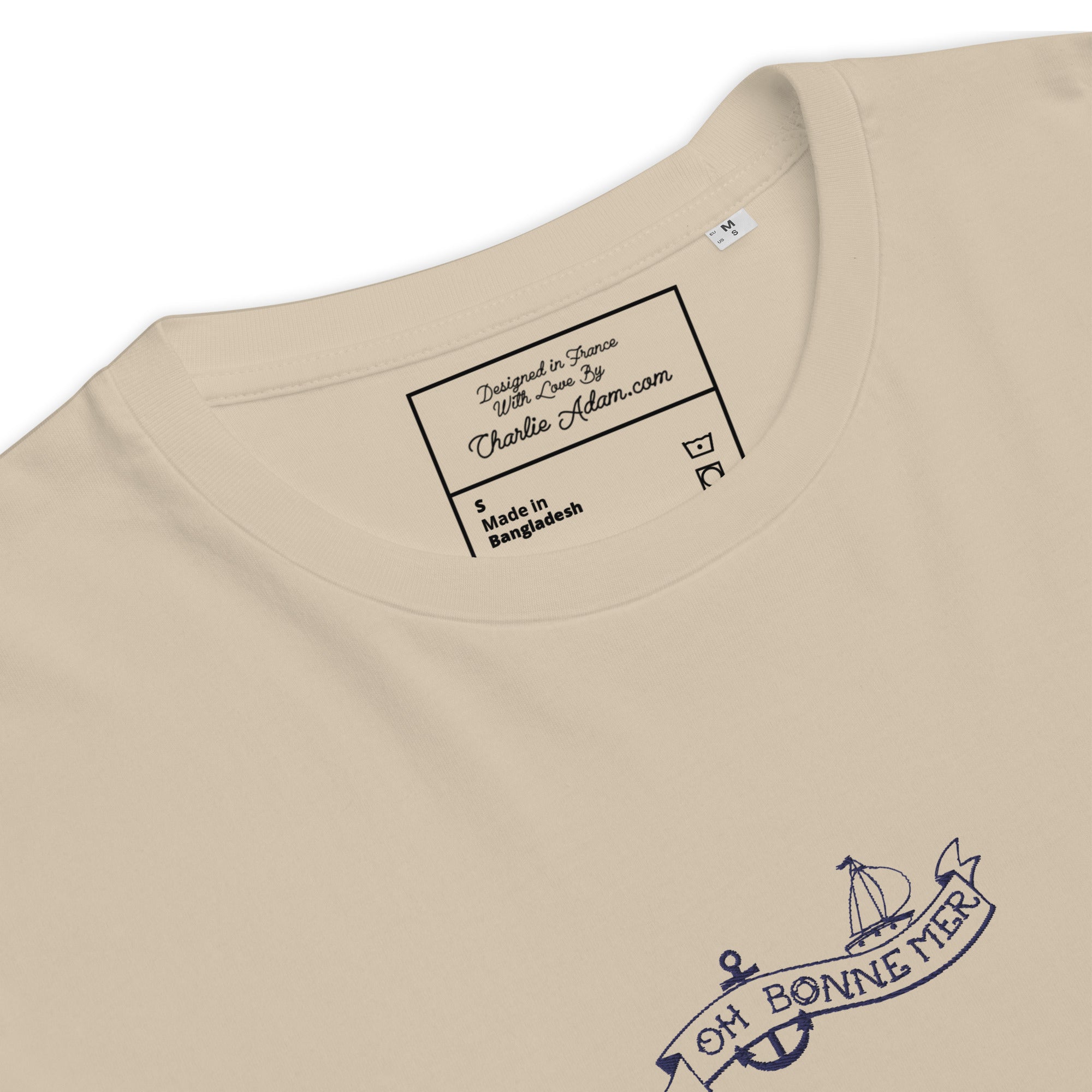 T-shirt unisexe en coton biologique Oh Bonne Mer Tattoo navy brodé sur couleurs claires