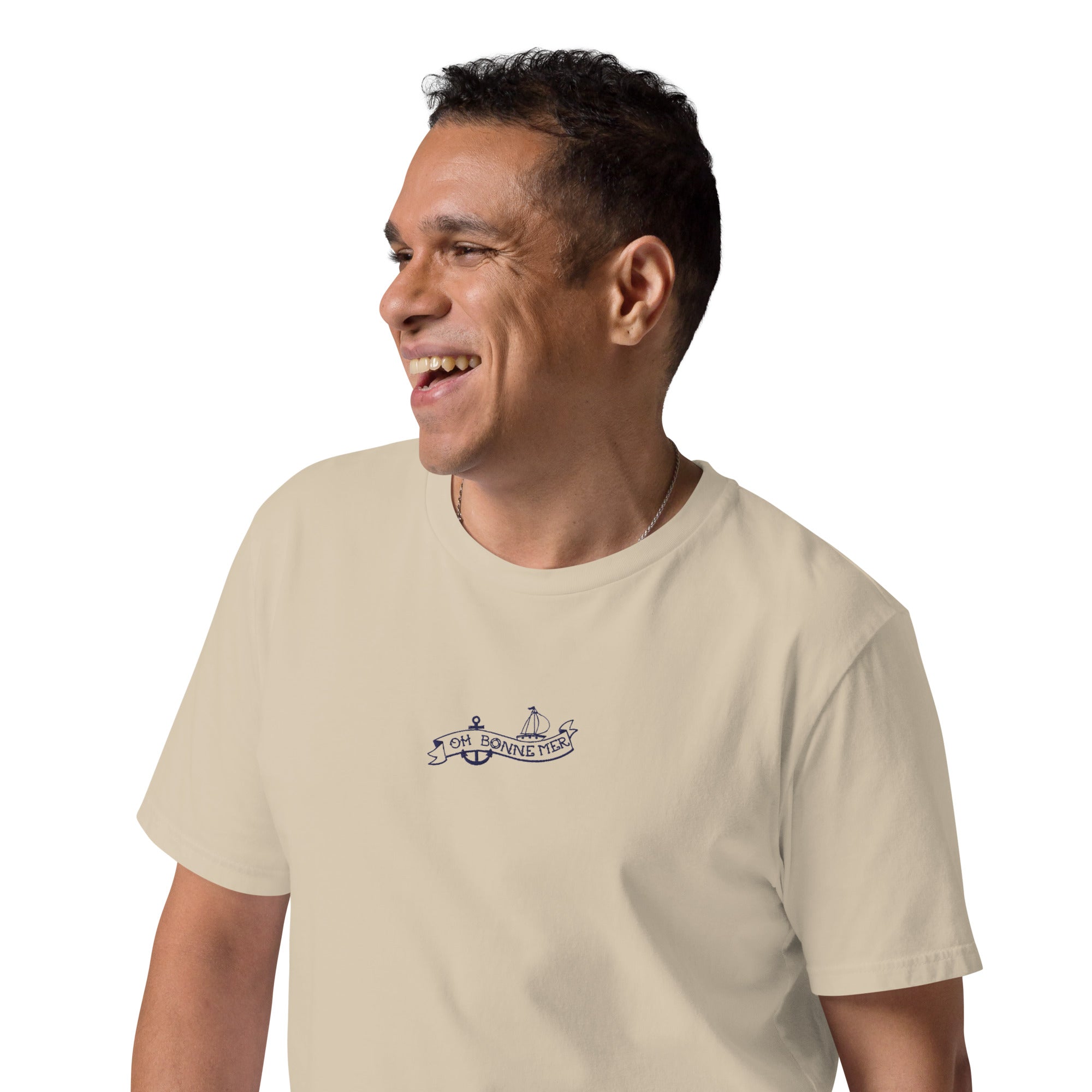 T-shirt unisexe en coton biologique Oh Bonne Mer Tattoo navy brodé sur couleurs claires