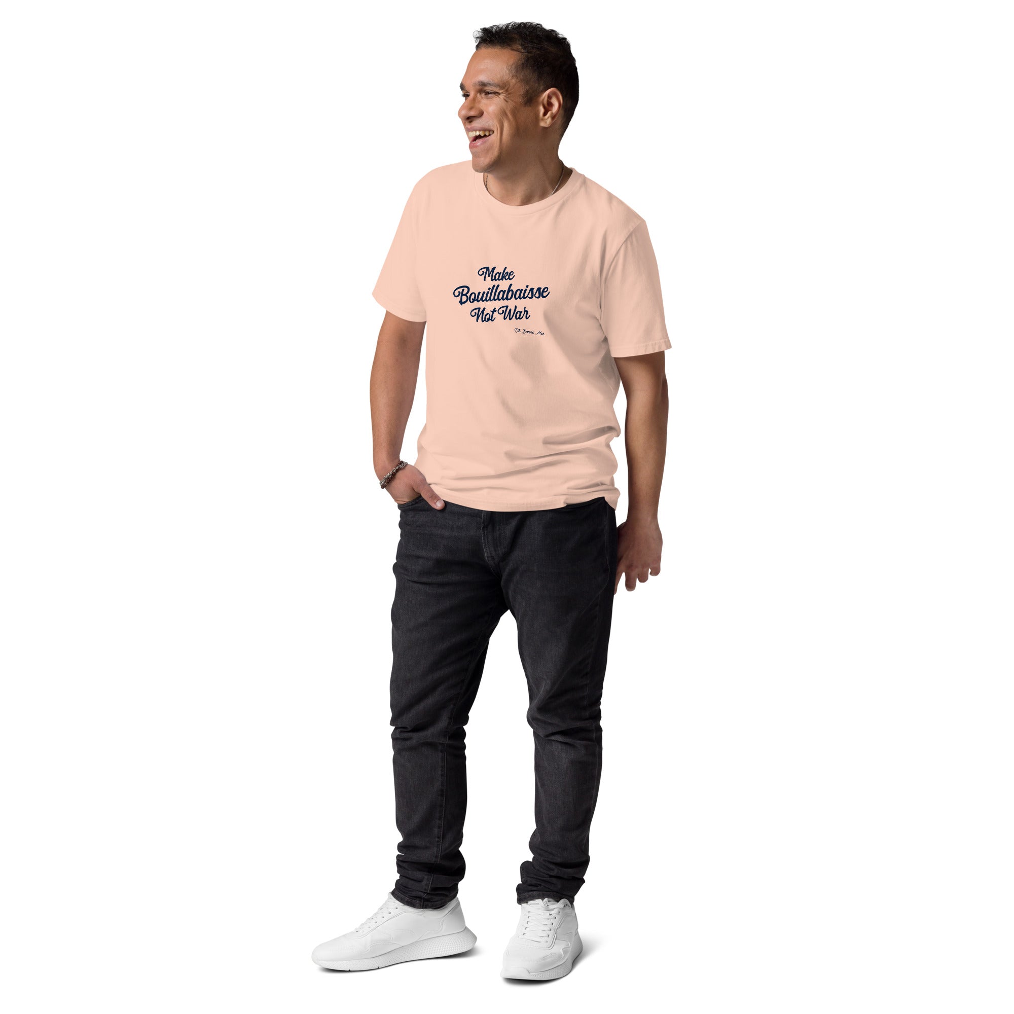 T-shirt unisexe en coton biologique Make Bouillabaisse Not War Navy sur couleurs claires