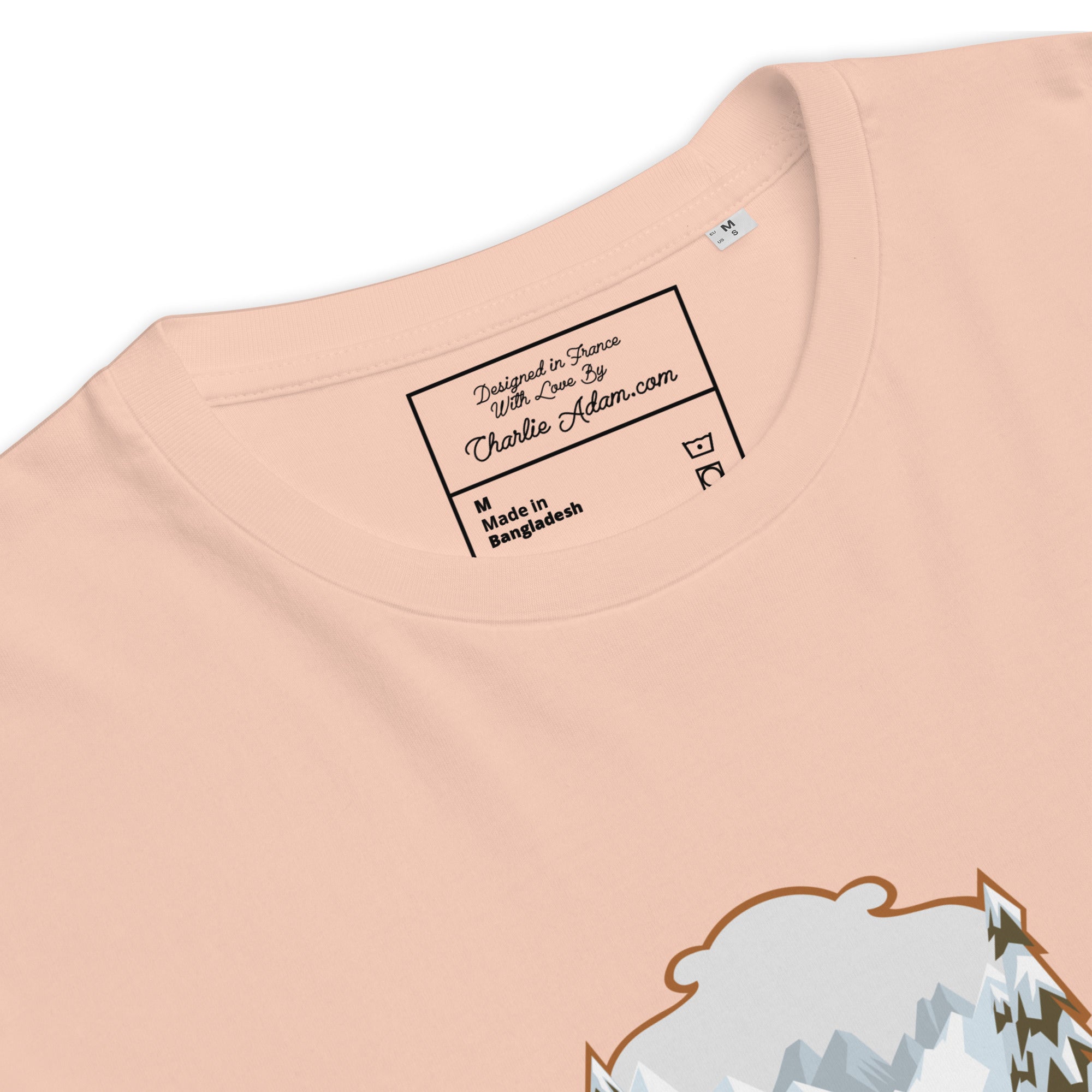 T-shirt unisexe en coton biologique The Skiing Cowgirl sur couleurs claires