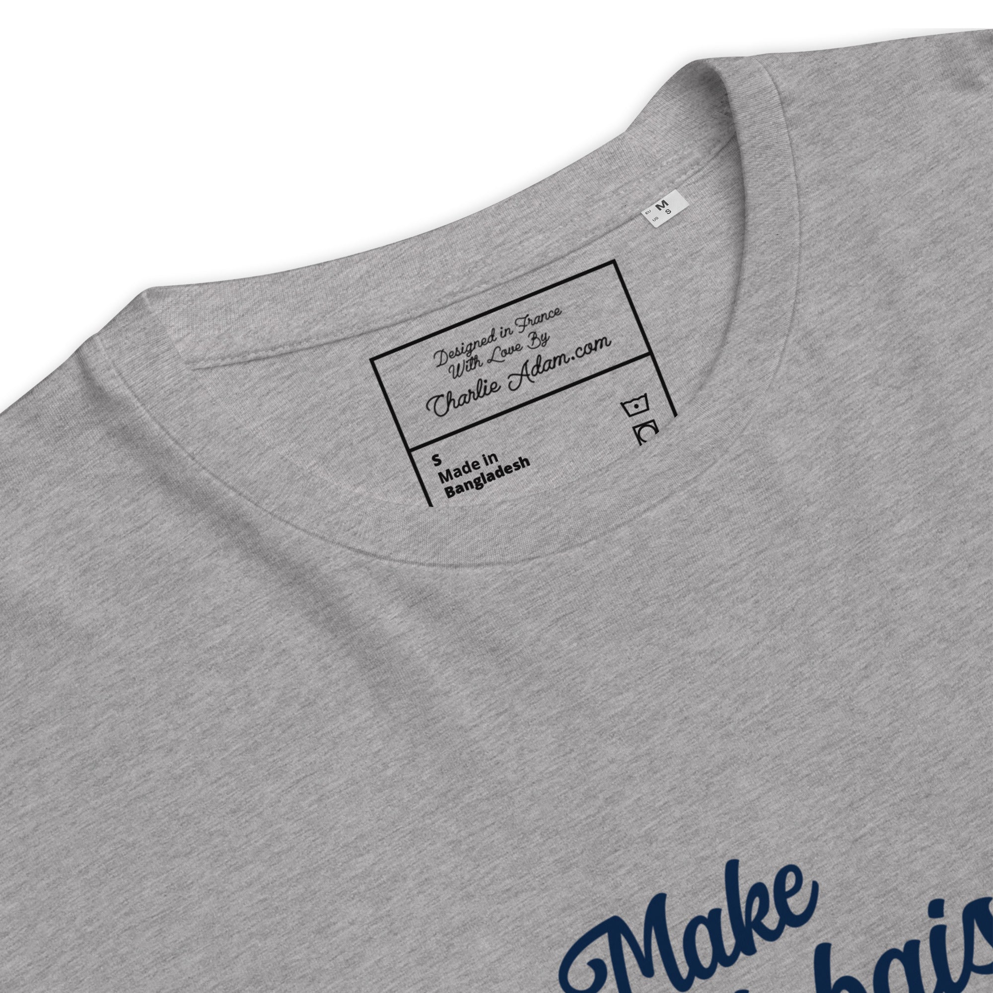 T-shirt unisexe en coton biologique Make Bouillabaisse Not War Navy sur couleurs claires