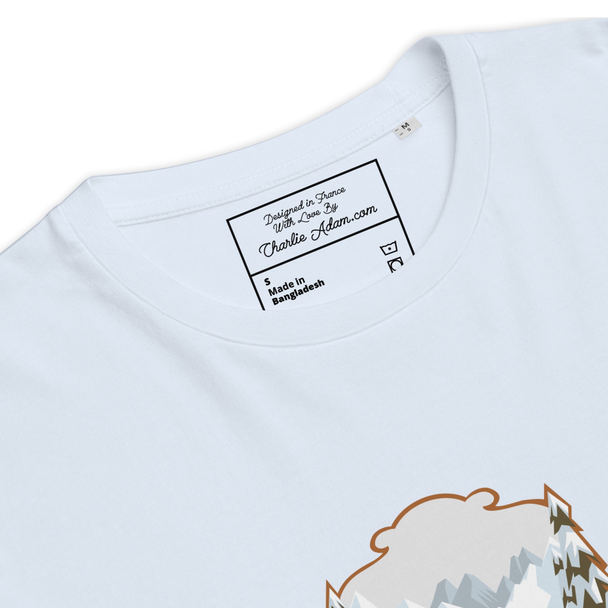 T-shirt unisexe en coton biologique The Skiing Cowgirl sur couleurs claires