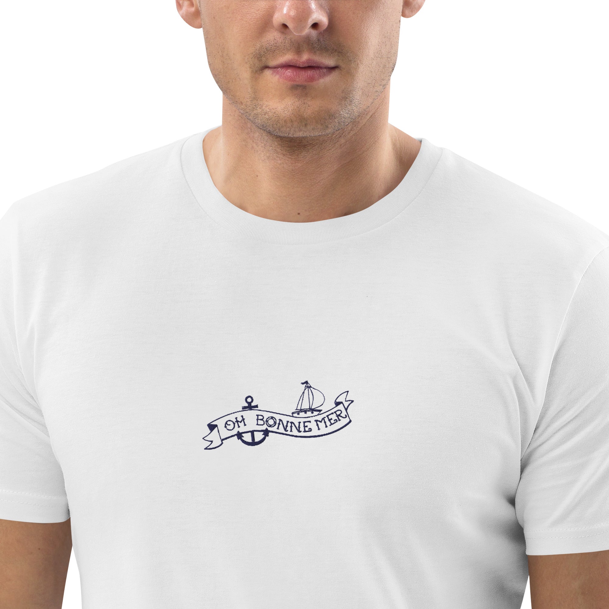 T-shirt unisexe en coton biologique Oh Bonne Mer Tattoo navy brodé sur couleurs claires