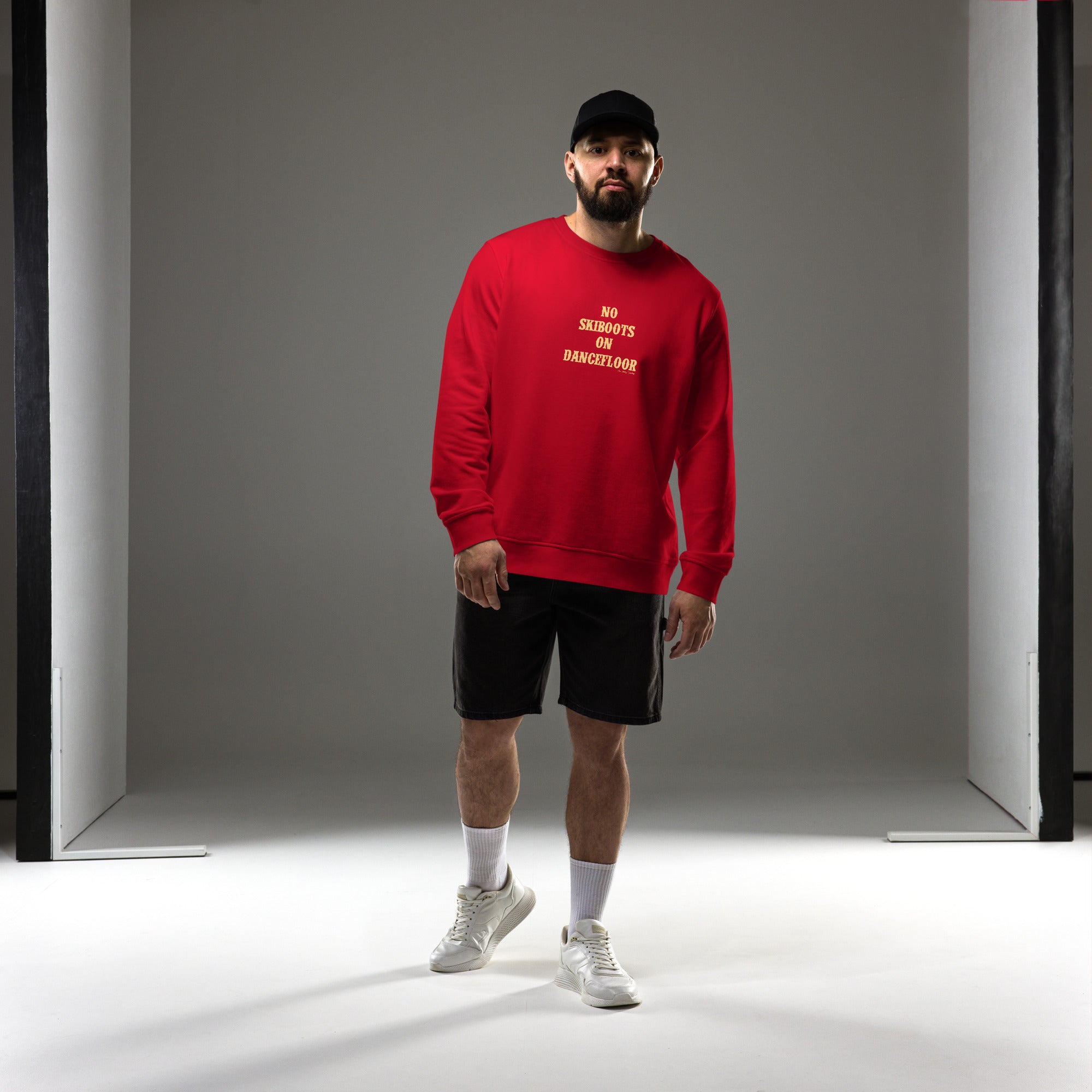 Unisex organic sweatshirt No Skiboots on Dancefloor light text