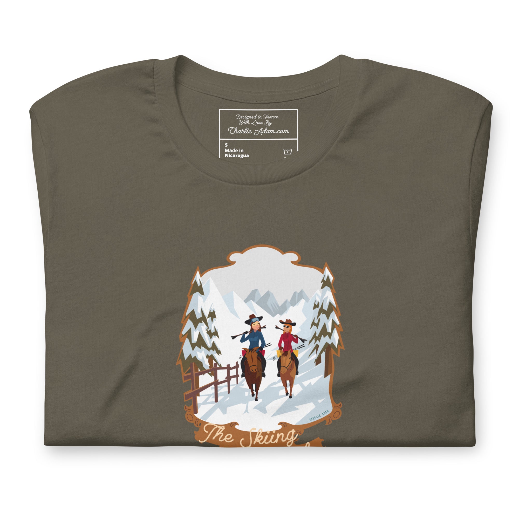 T-shirt en coton unisexe The Skiing Cowgirl sur couleurs foncées
