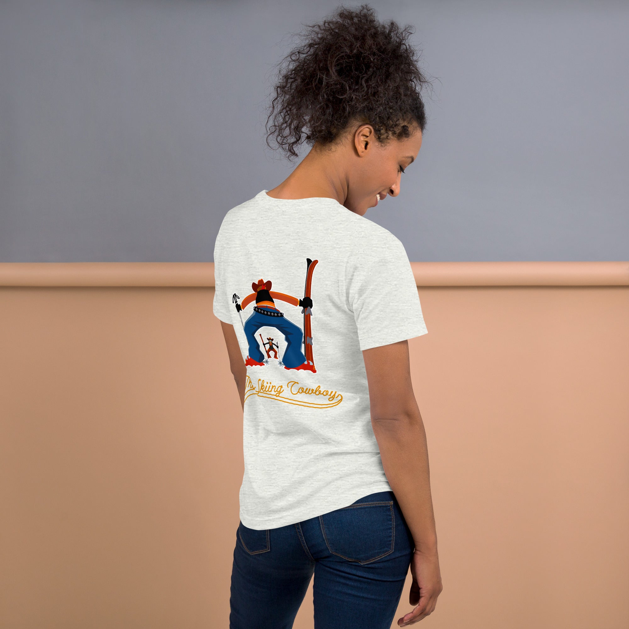 T-shirt en coton unisexe Skiing Cowboy (face) & Ski Fight at OK Corral Outline (dos) sur couleurs chinées claires