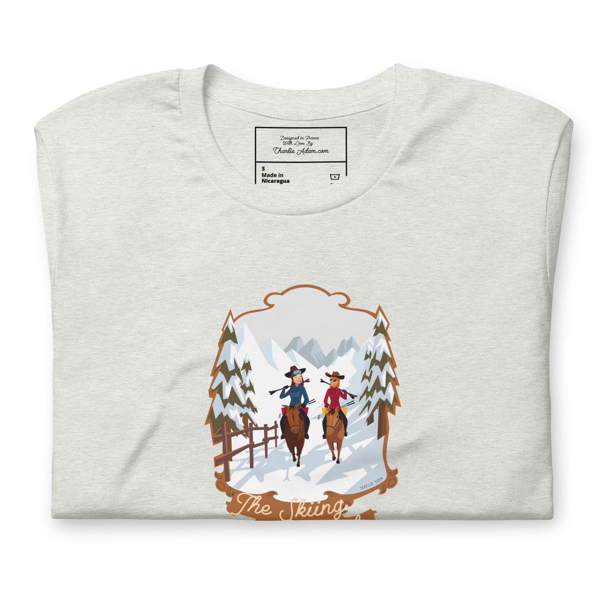 T-shirt en coton unisexe The Skiing Cowgirl sur fond clair