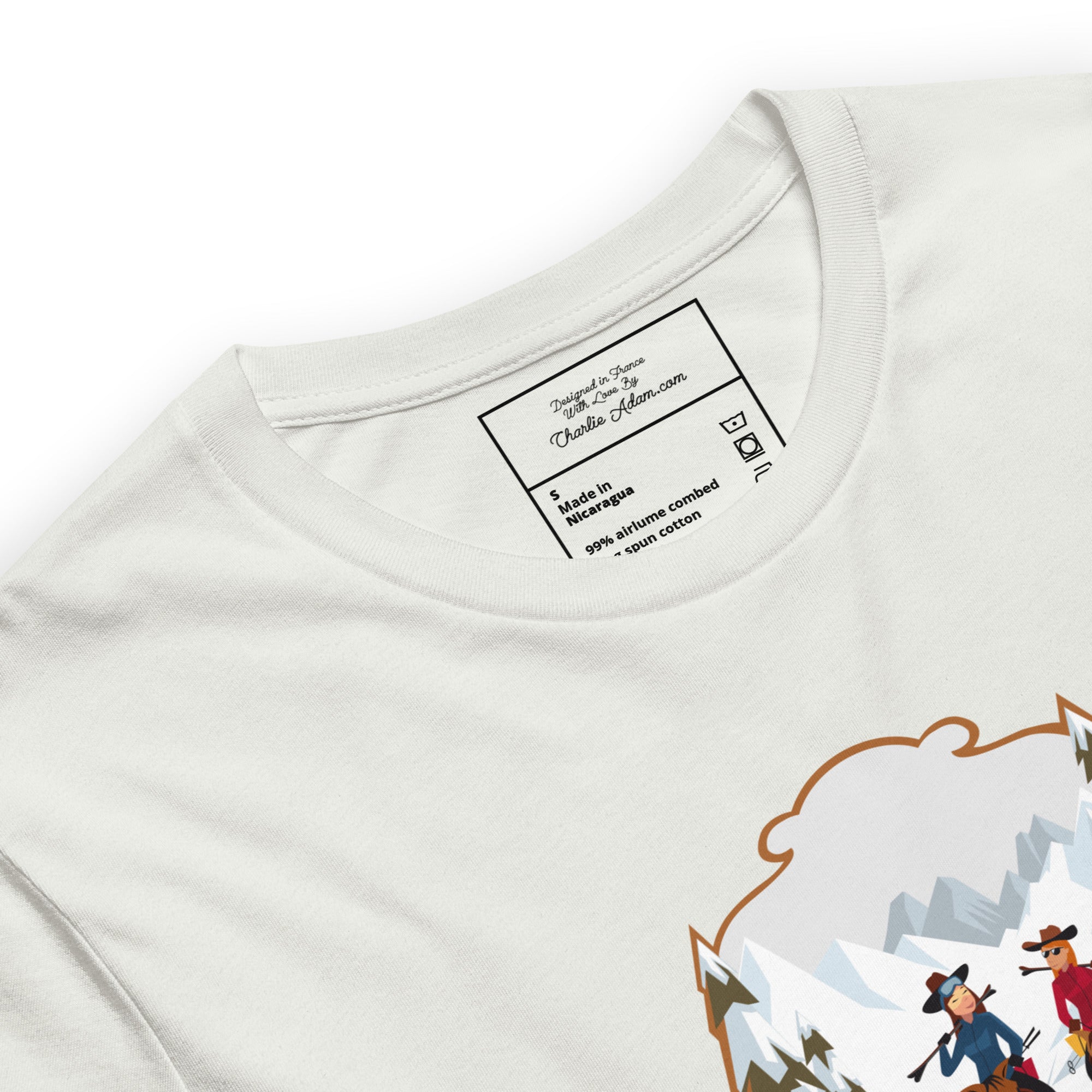 T-shirt en coton unisexe The Skiing Cowgirl sur fond clair