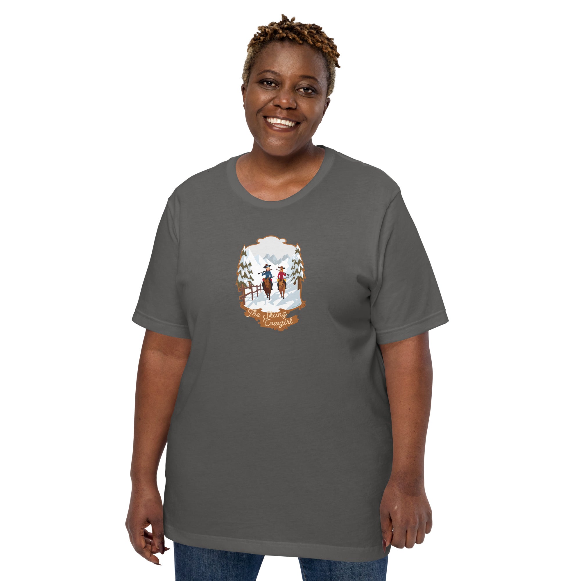 T-shirt en coton unisexe The Skiing Cowgirl sur couleurs foncées
