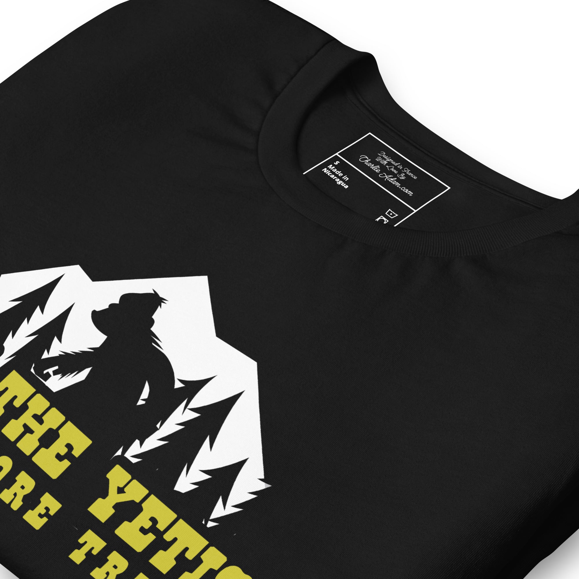 T-shirt en coton unisexe Save the Yetis Plant more Trees sur couleurs foncées