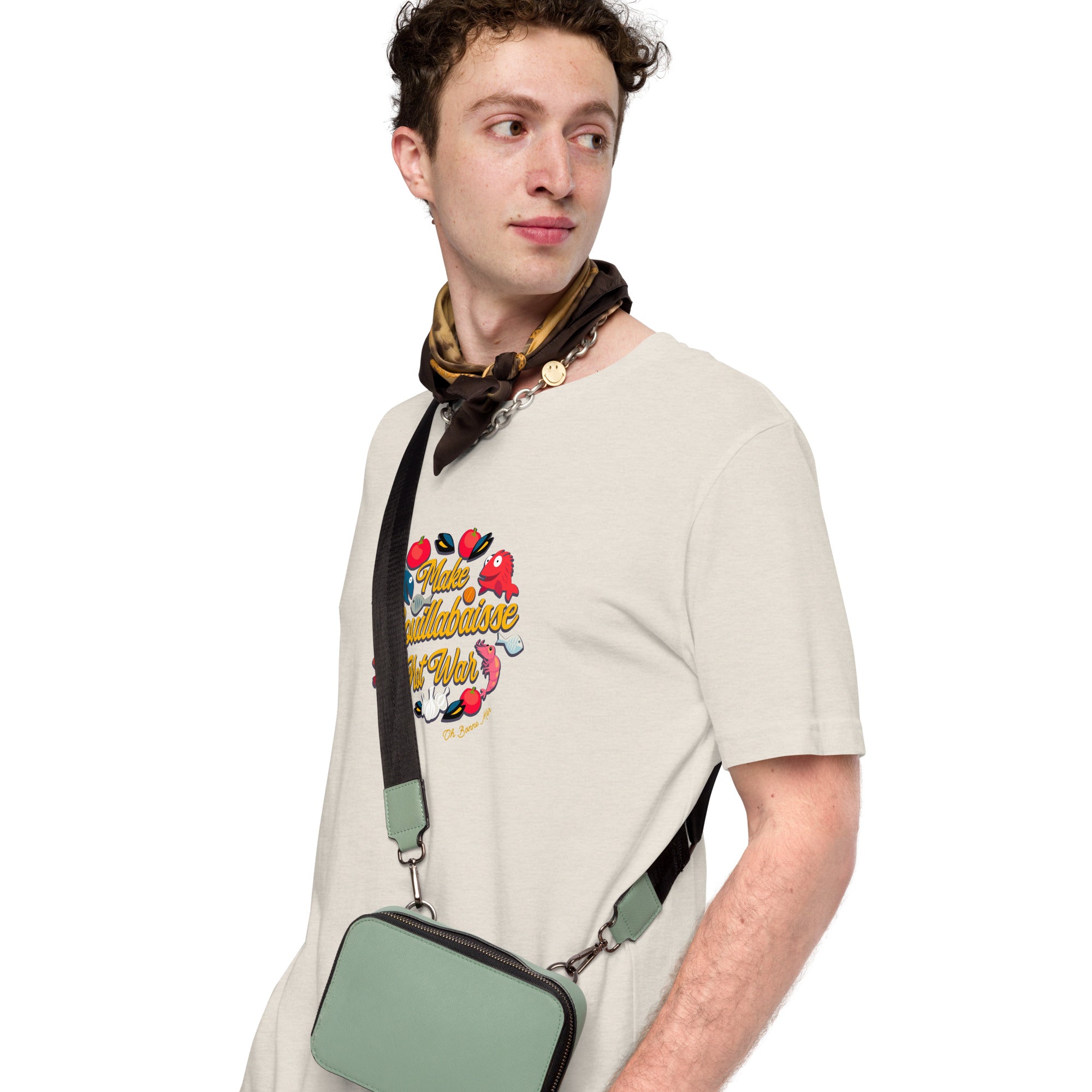 T-shirt en coton unisexe Make Bouillabaisse Not War sur couleurs chinées claires