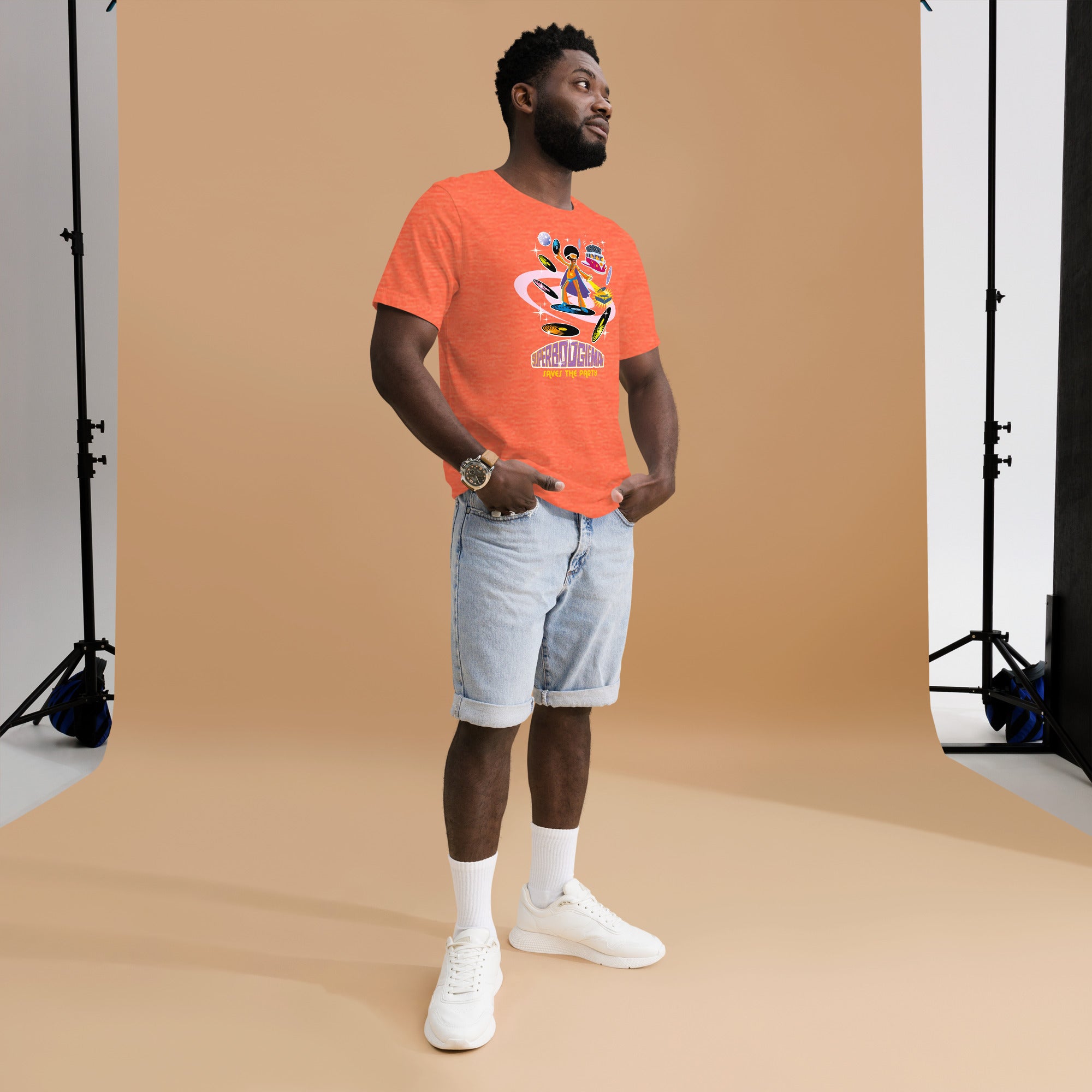 T-shirt en coton unisexe Superboogieman saves the party sur couleurs chinées vives