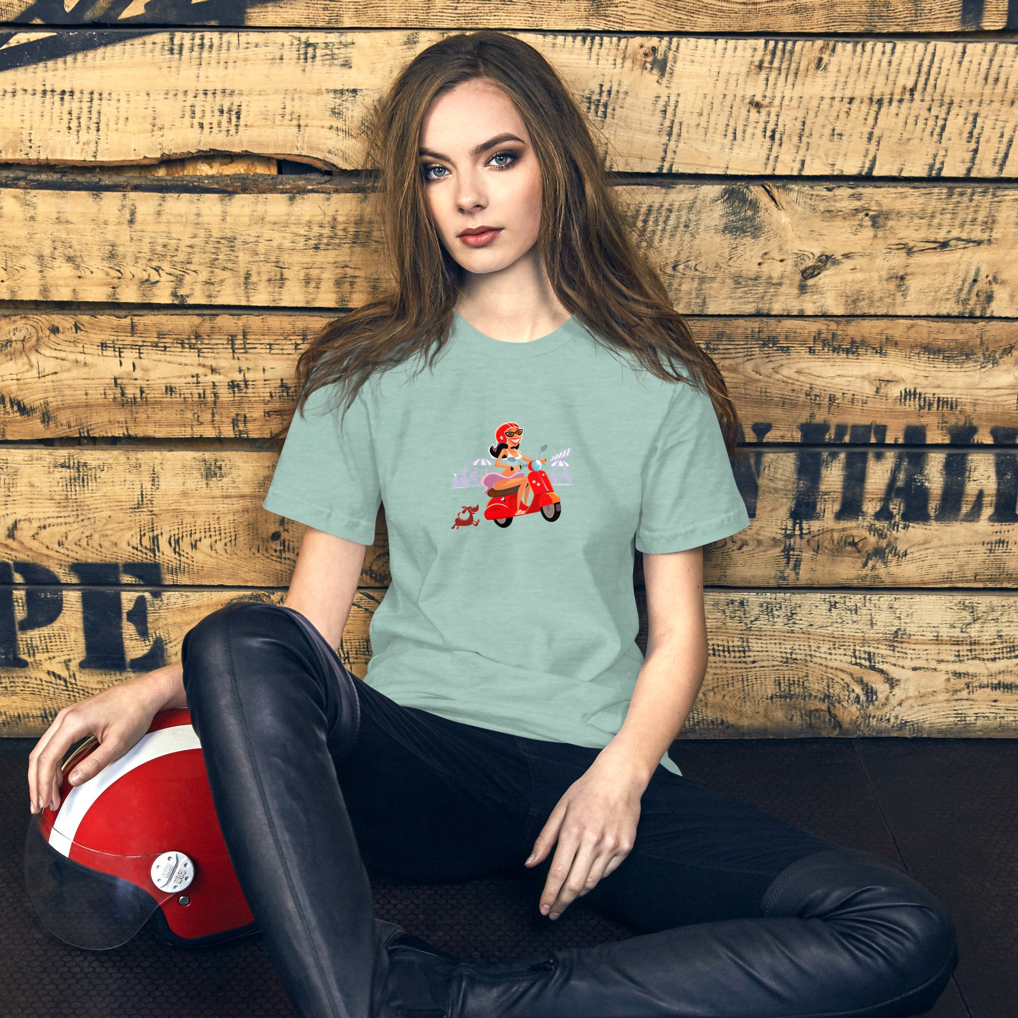 T-shirt en coton unisexe Vespa Girl in St Tropez sur couleurs chinées claires