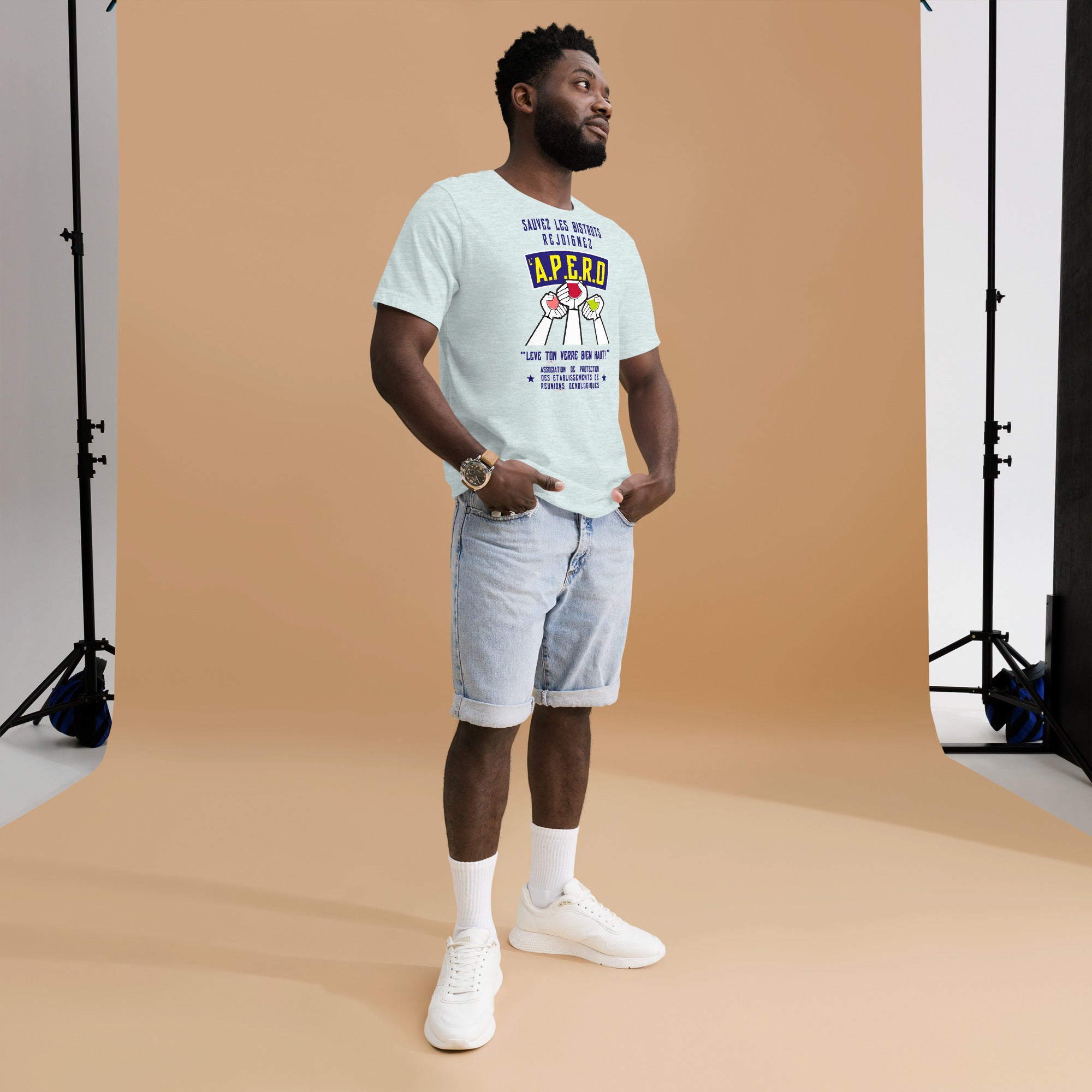 Unisex cotton t-shirt Sauvez les Bistrots, rejoignez l'Apéro on light heather colors