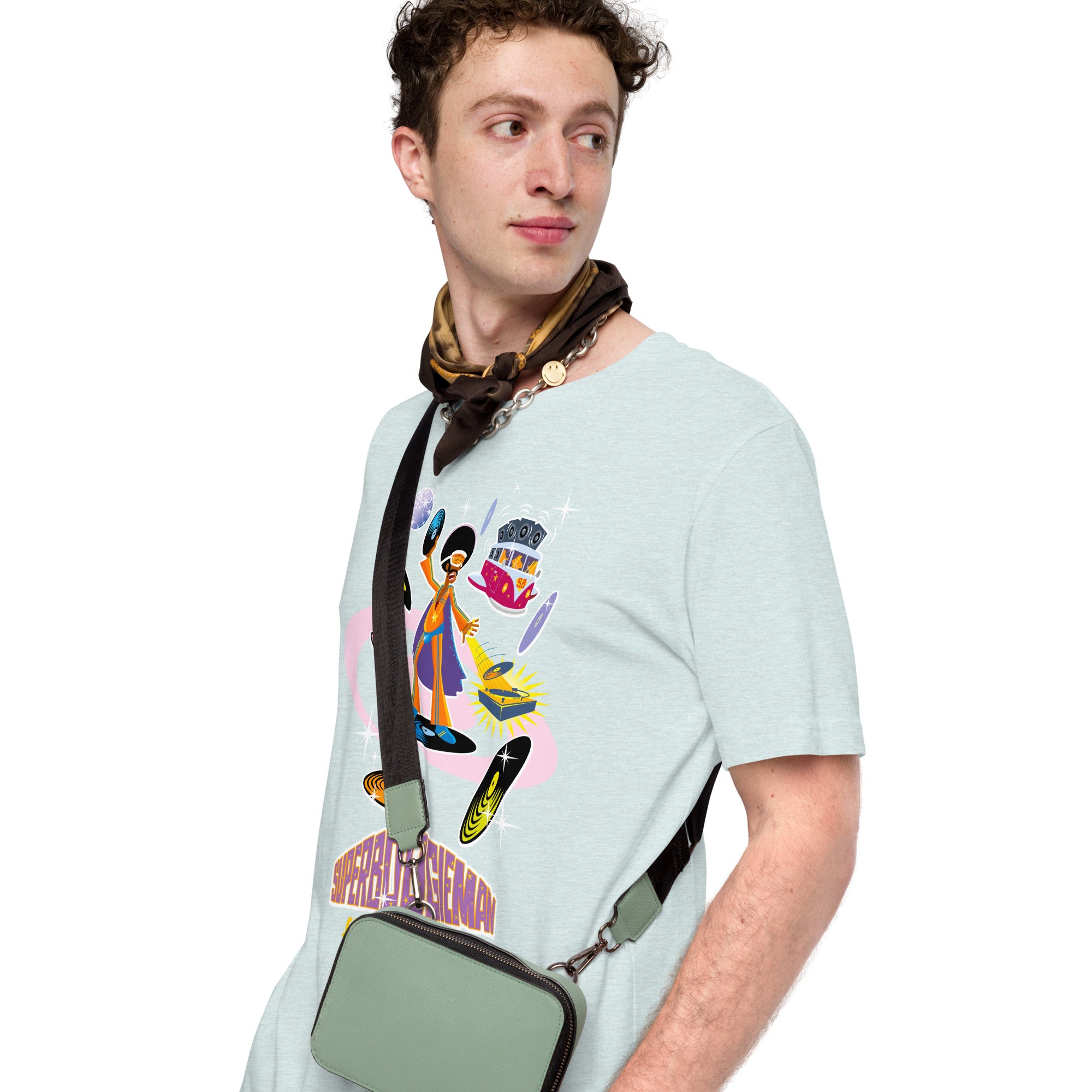 Unisex t-shirt Superboogieman saves the Party on light heather colors