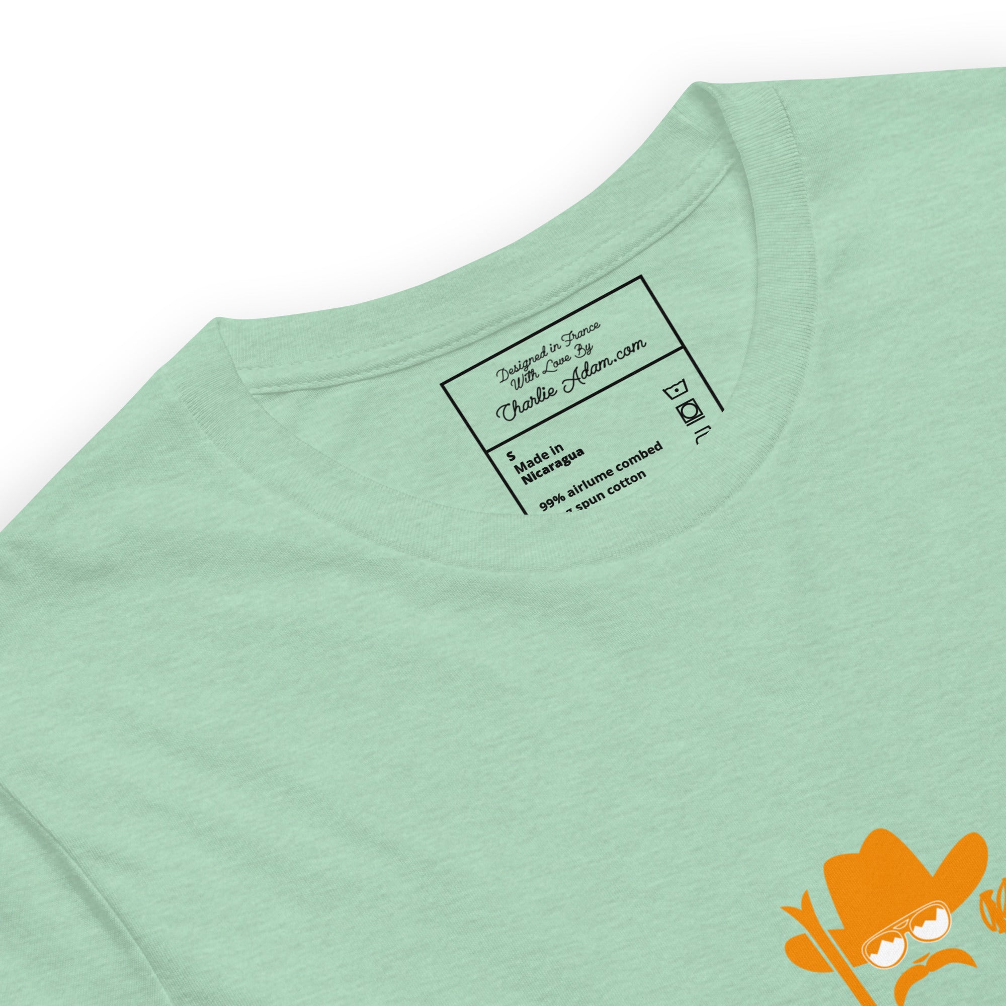 T-shirt en coton unisexe Skiing Cowboy (face) & Ski Fight at OK Corral Outline (dos) sur couleurs chinées claires