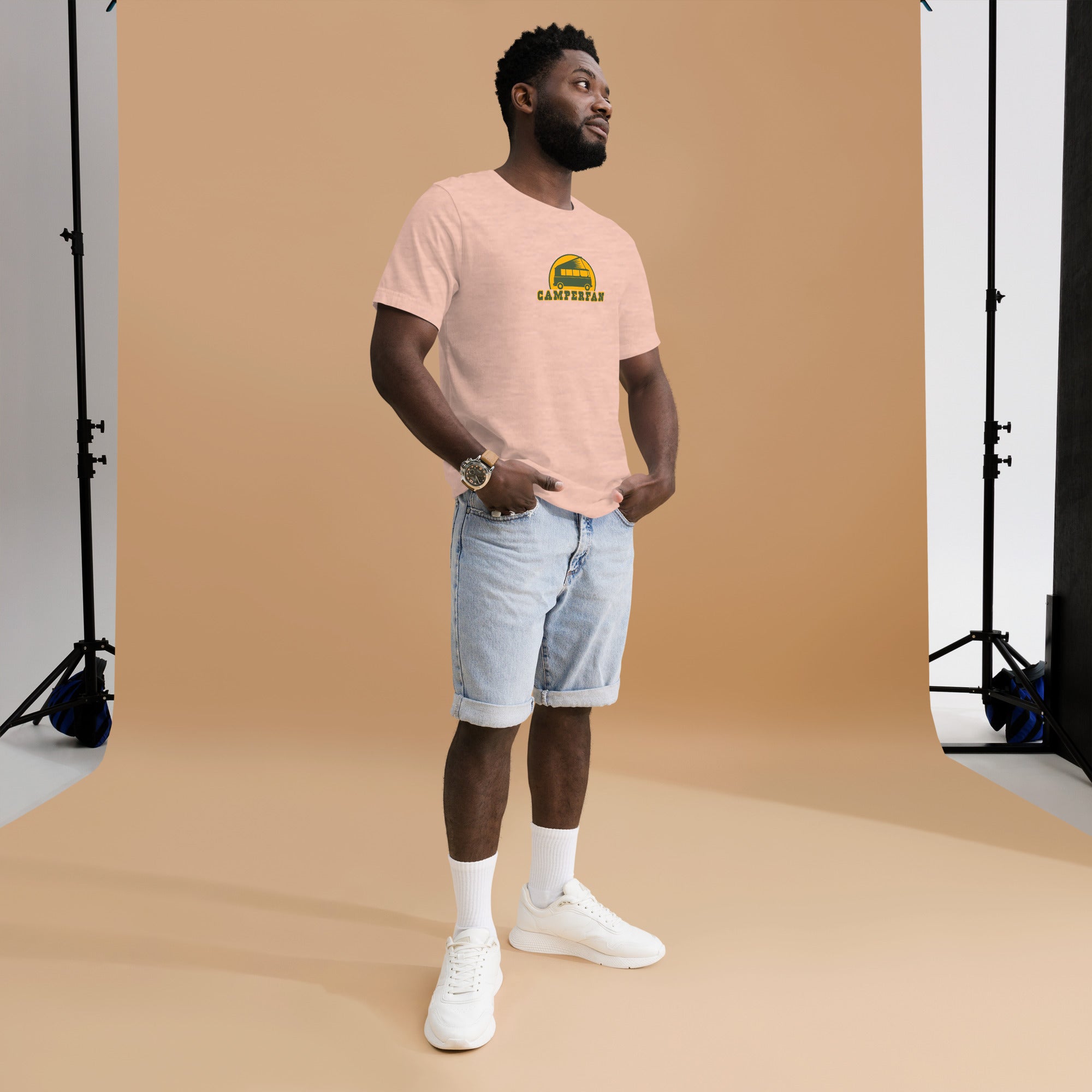 Unisex t-shirt Camperfan on light heather colors