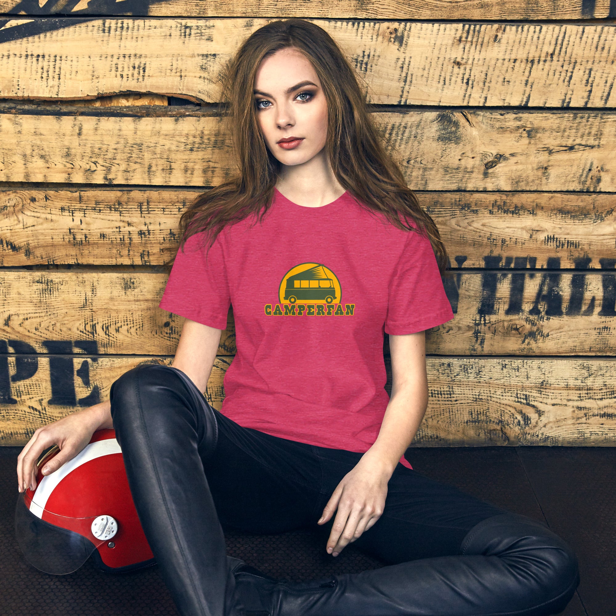 Unisex t-shirt Camperfan on bright heather colors