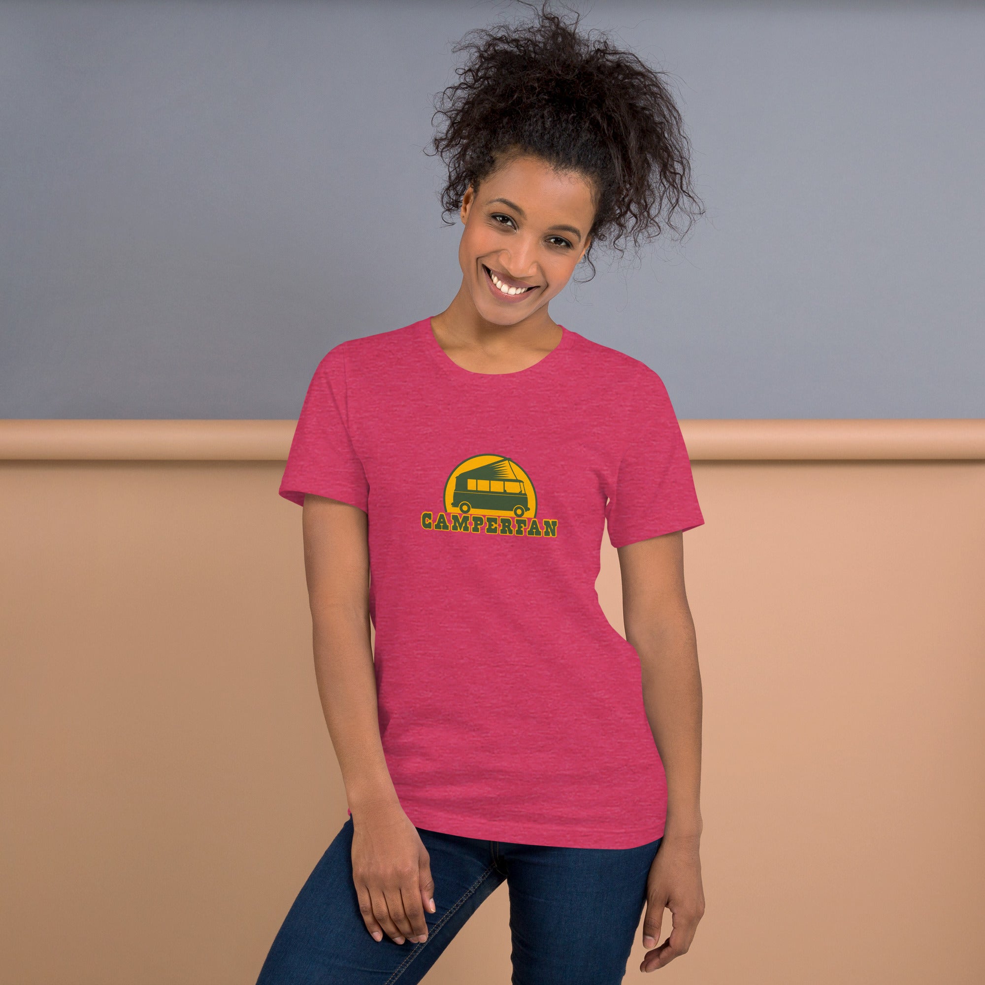 Unisex t-shirt Camperfan on bright heather colors