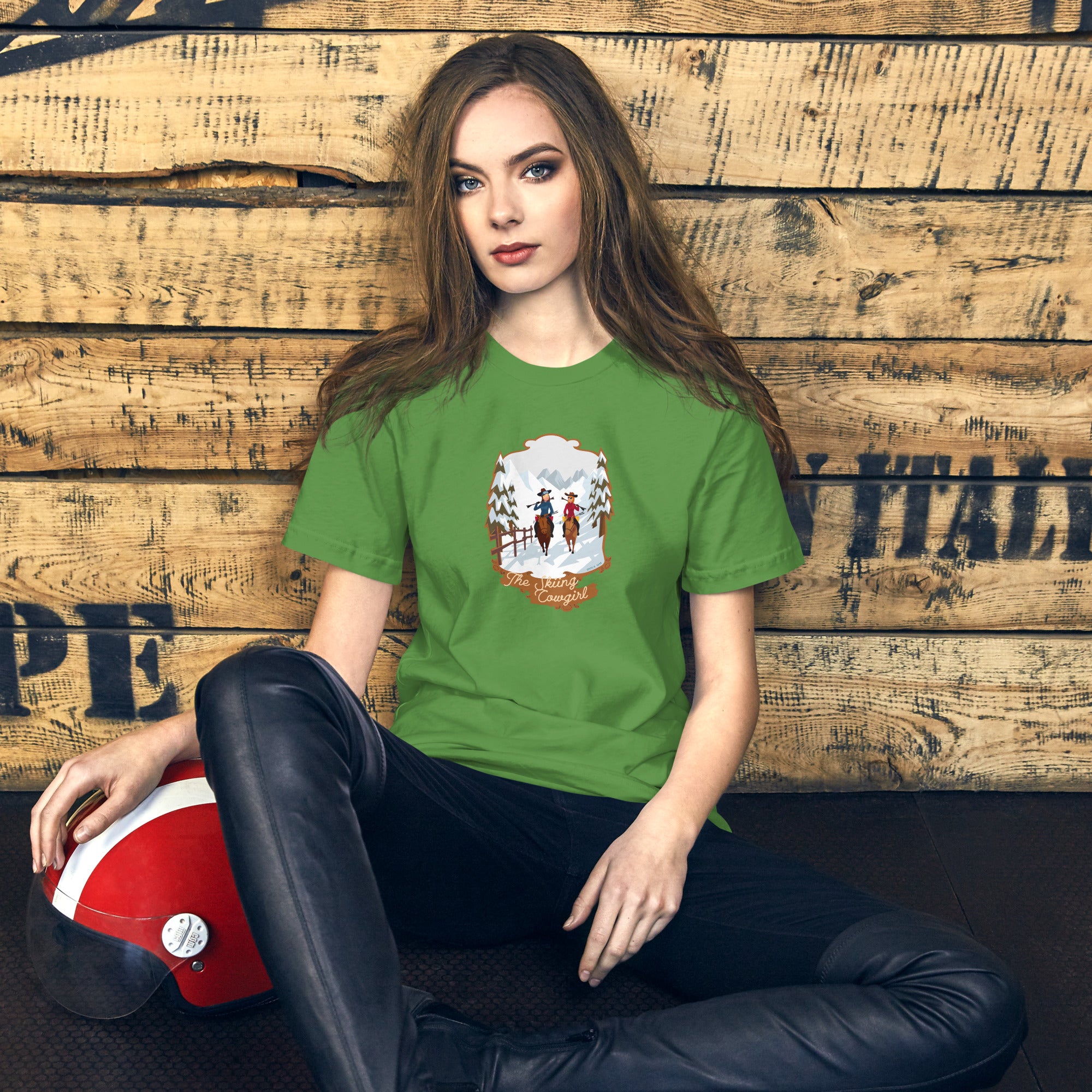 T-shirt en coton unisexe The Skiing Cowgirl sur couleurs foncées