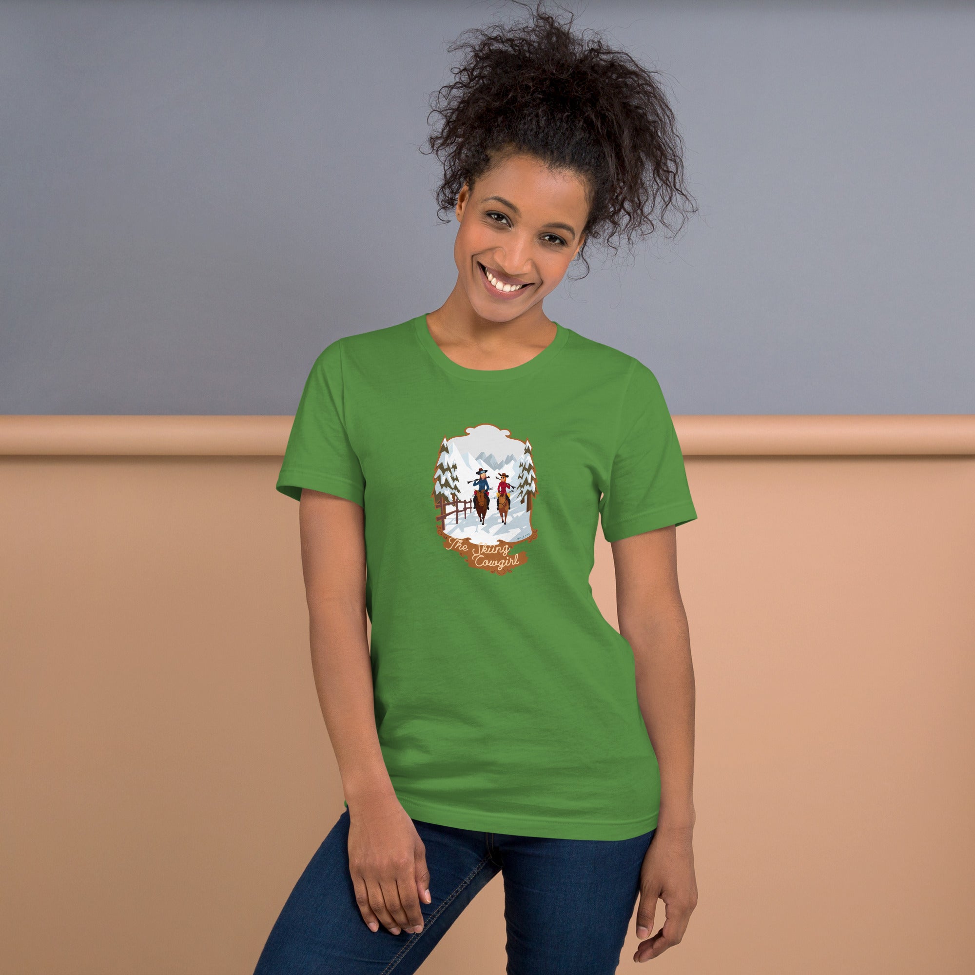 T-shirt en coton unisexe The Skiing Cowgirl sur couleurs foncées