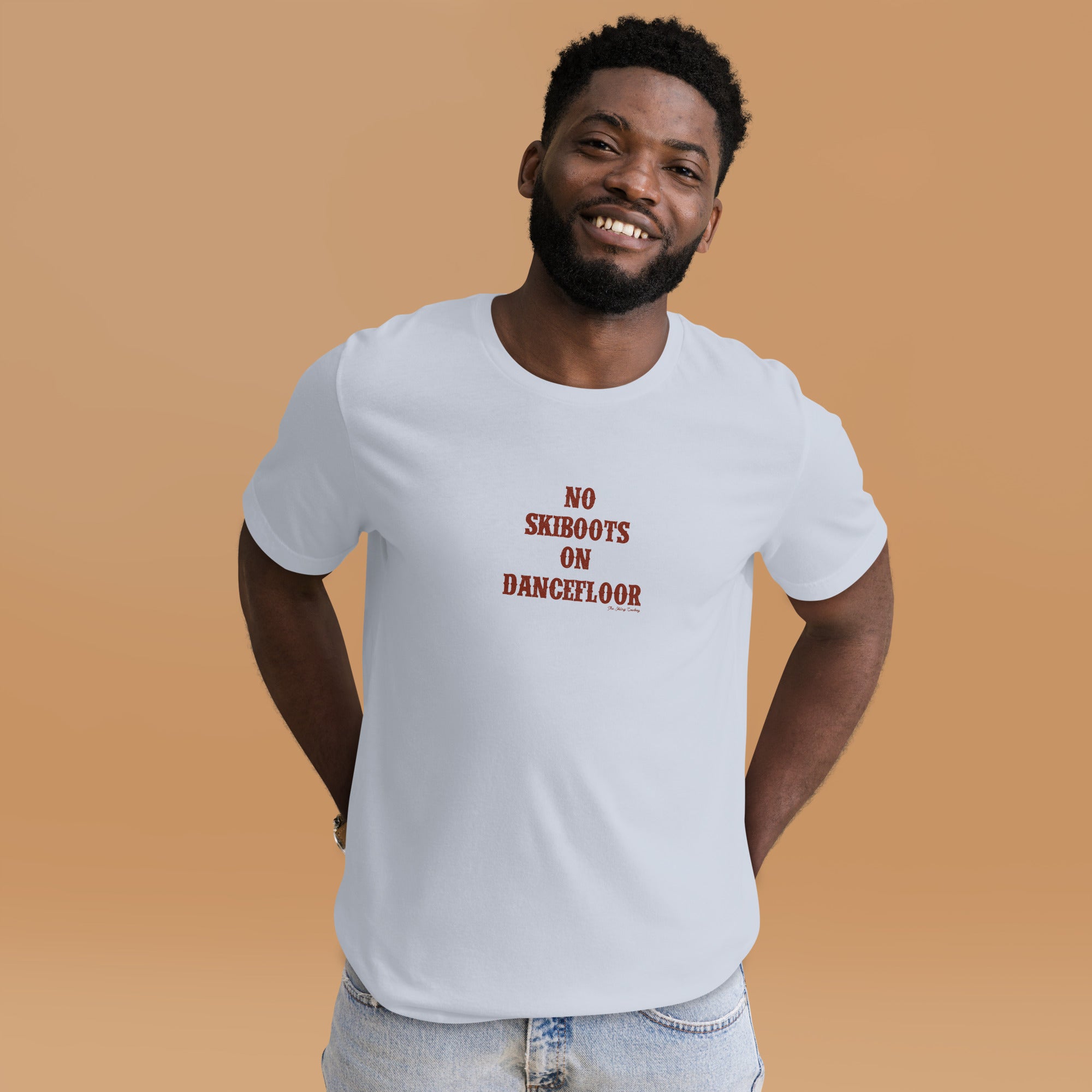 T-shirt en coton unisexe No Skiboots on Dancefloor sur couleurs claires