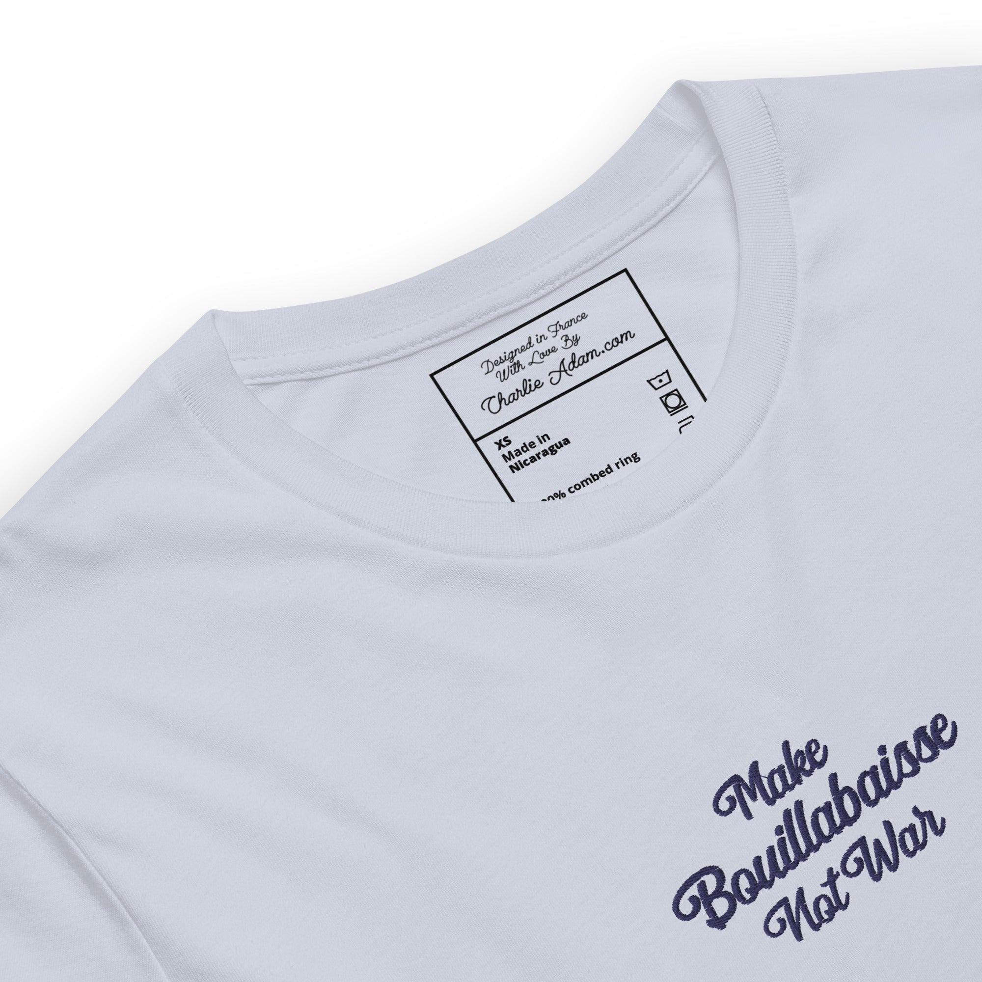 T-shirt en coton unisexe Make Bouillabaisse Not War Navy brodé sur couleurs claires