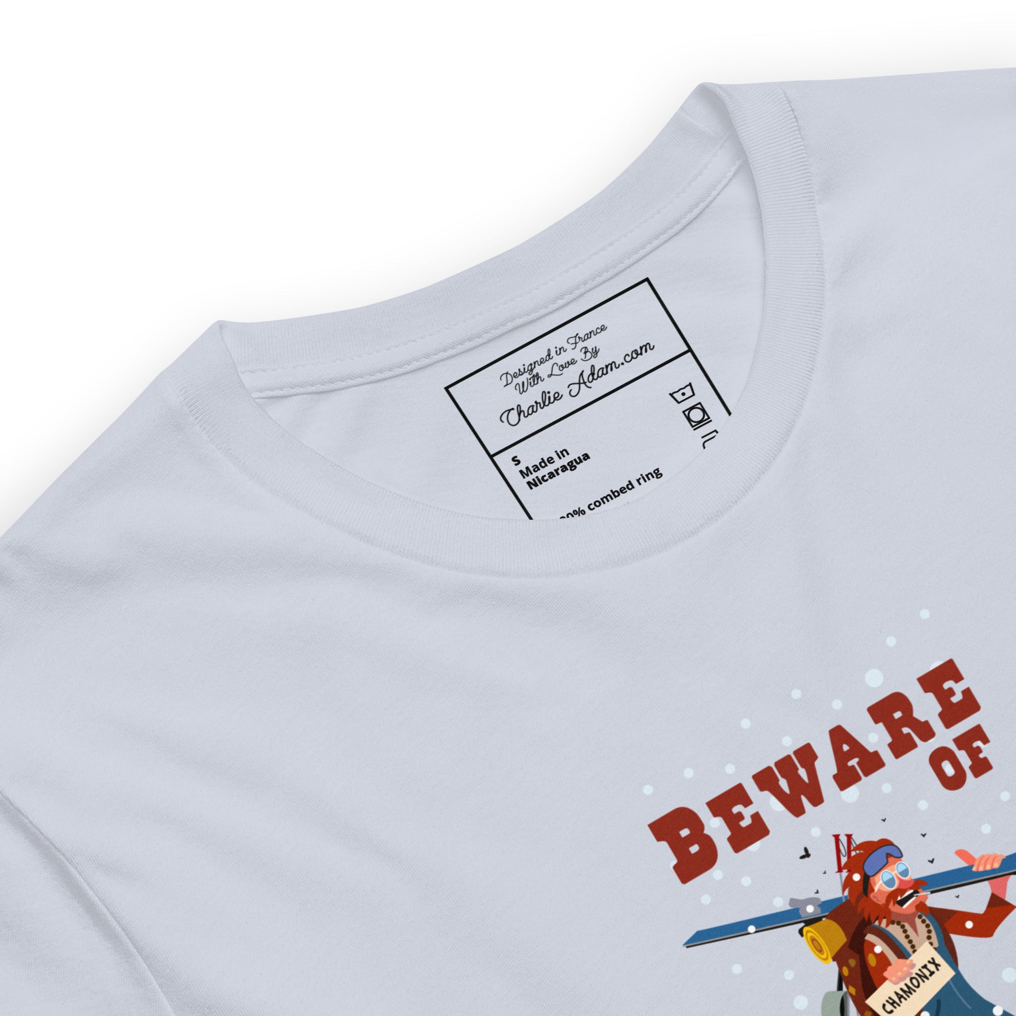 T-shirt en coton unisexe Beware of ski bums, drunks and loose women sur couleurs claires