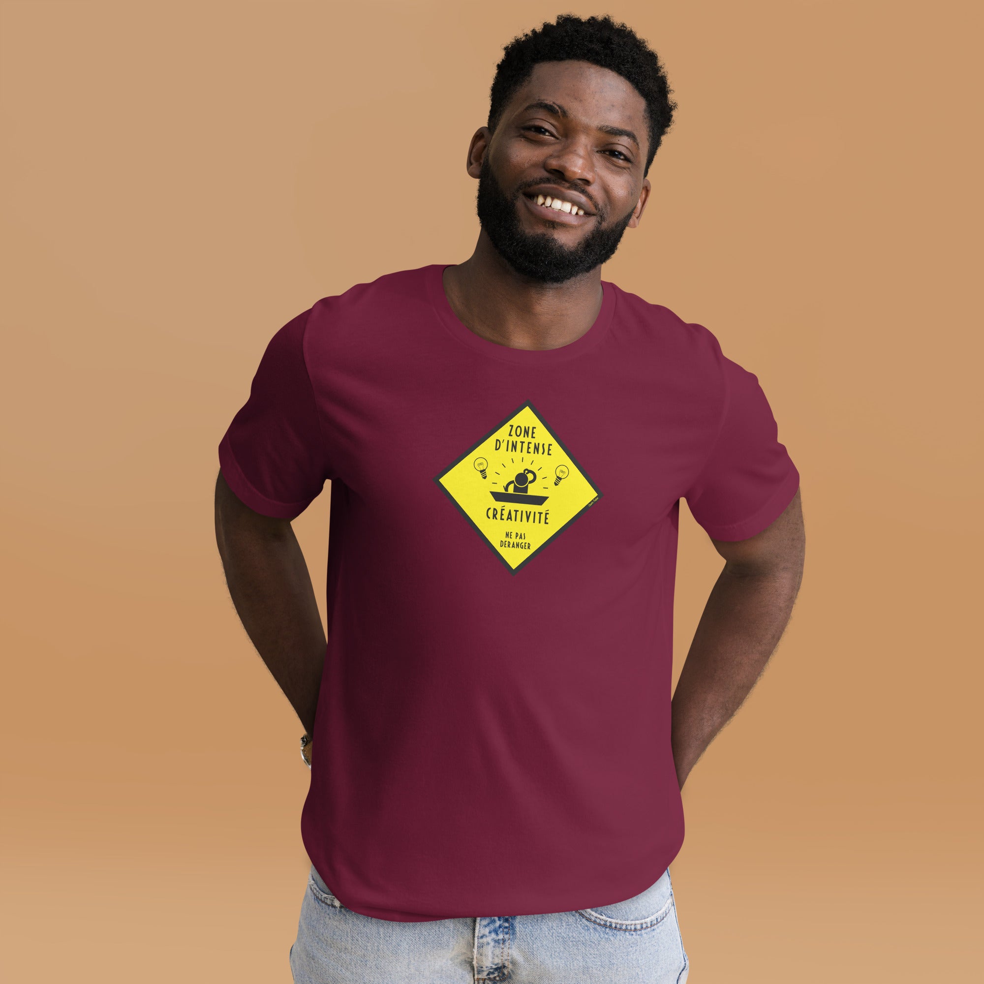 Unisex cotton t-shirt Zone d'intense créativité, Ne pas déranger on dark colors