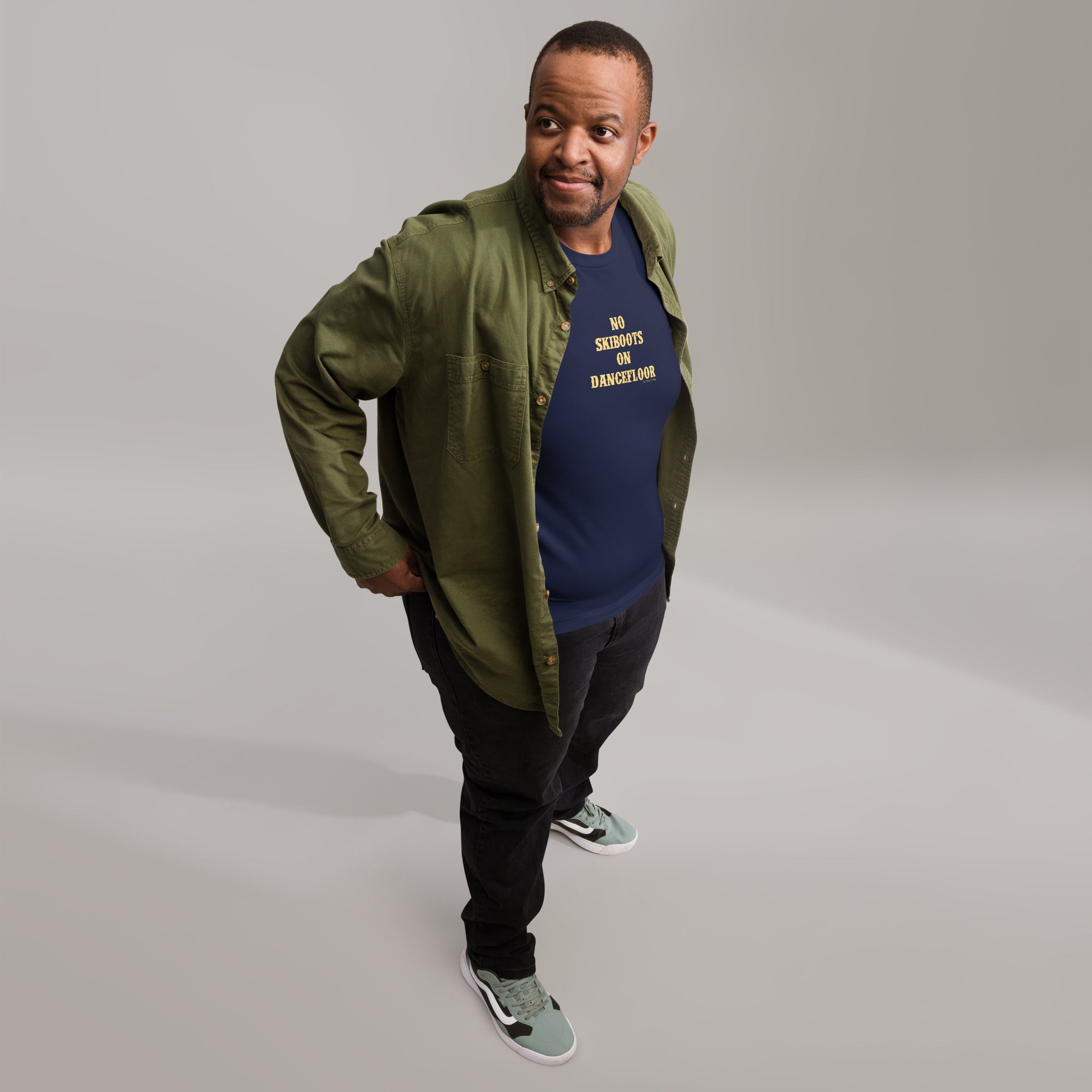 T-shirt en coton unisexe No Skiboots on Dancefloor sur couleurs foncées
