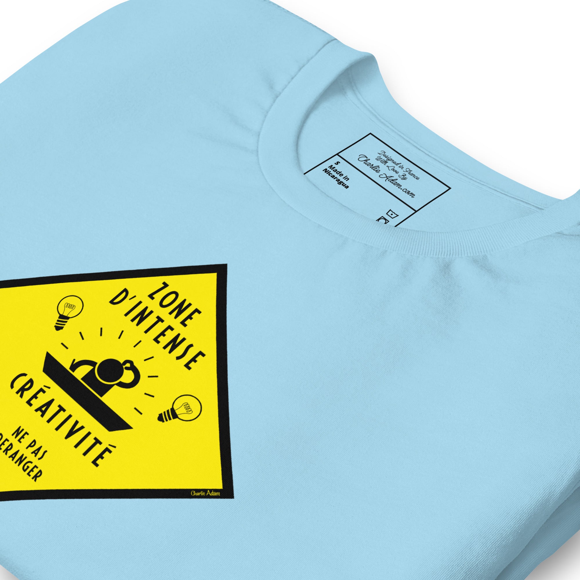 Unisex cotton t-shirt Zone d'intense créativité, Ne pas déranger on bright colors