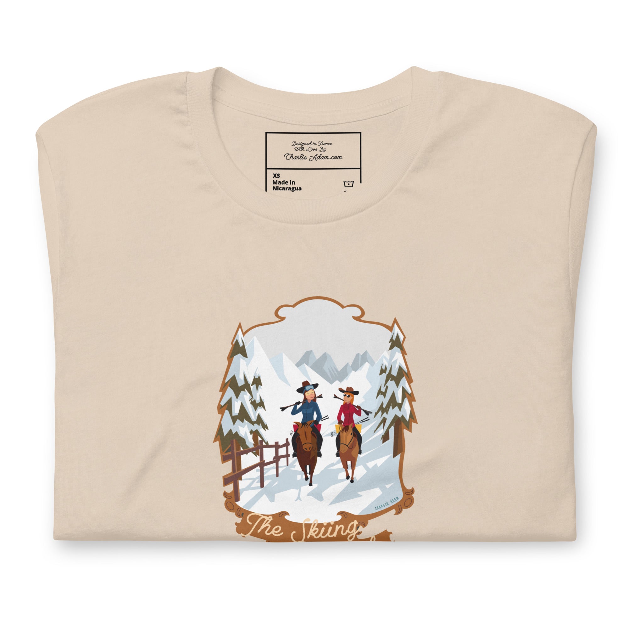 T-shirt en coton unisexe The Skiing Cowgirl sur fond clair