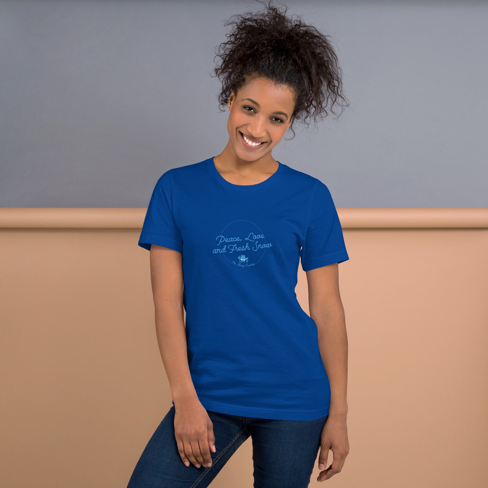 T-shirt en coton unisexe Peace, Love and Fresh Snow sur couleurs foncées