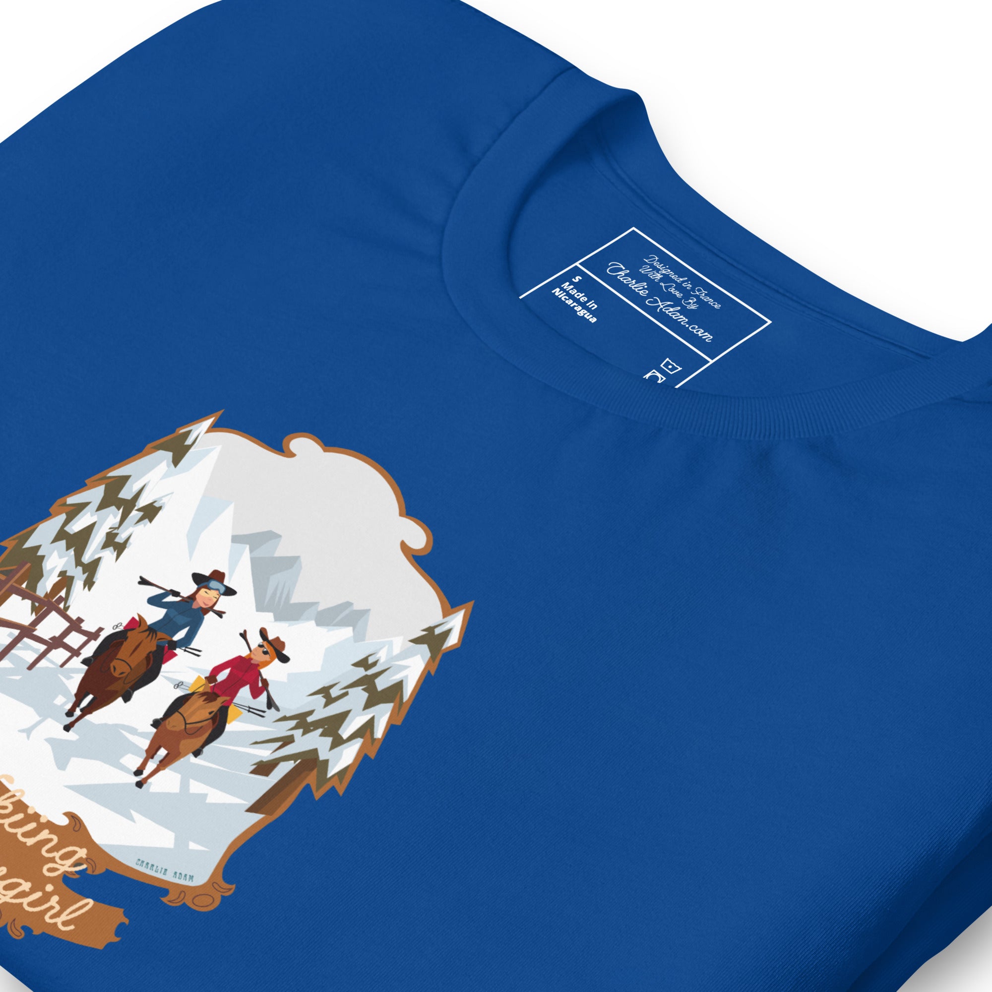 T-shirt en coton unisexe The Skiing Cowgirl sur couleurs foncées