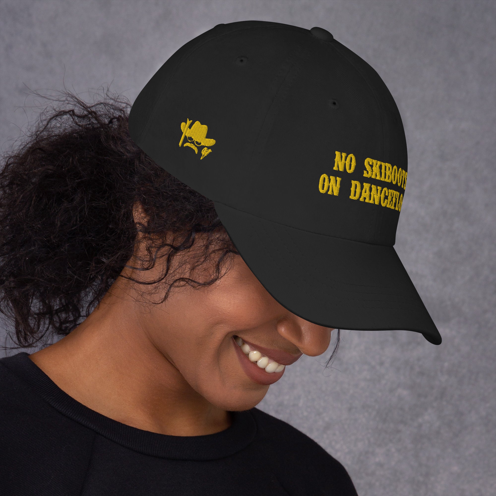 Dad hat No Skiboots on Dancefloor Gold (3 sides)