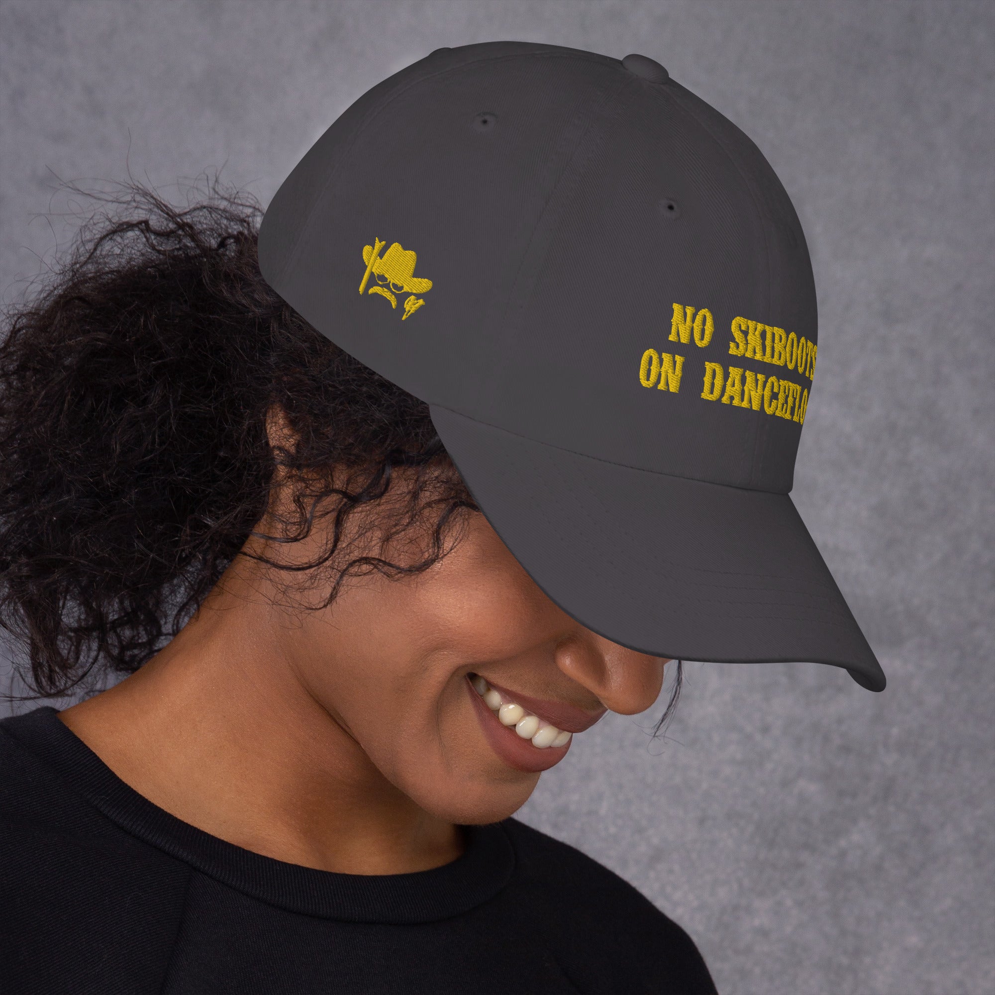 Dad hat No Skiboots on Dancefloor Gold (3 sides)